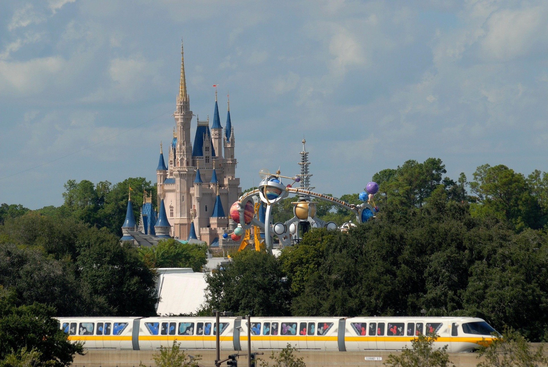 Walt Disney World Monorail in front of Magic Kingdom