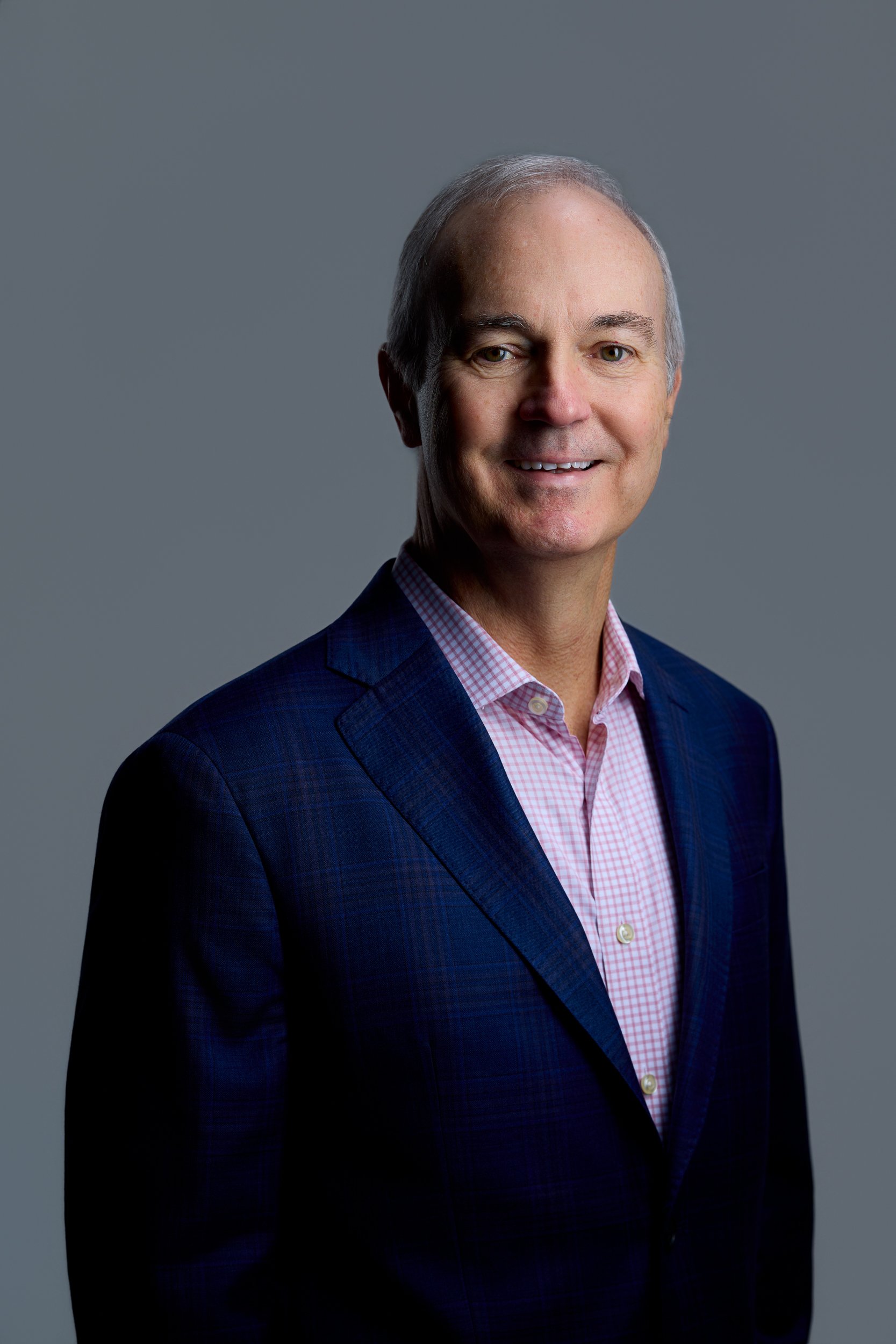 Expert legal practice management advisory services helping established law firms achieve sustainable high-level success.