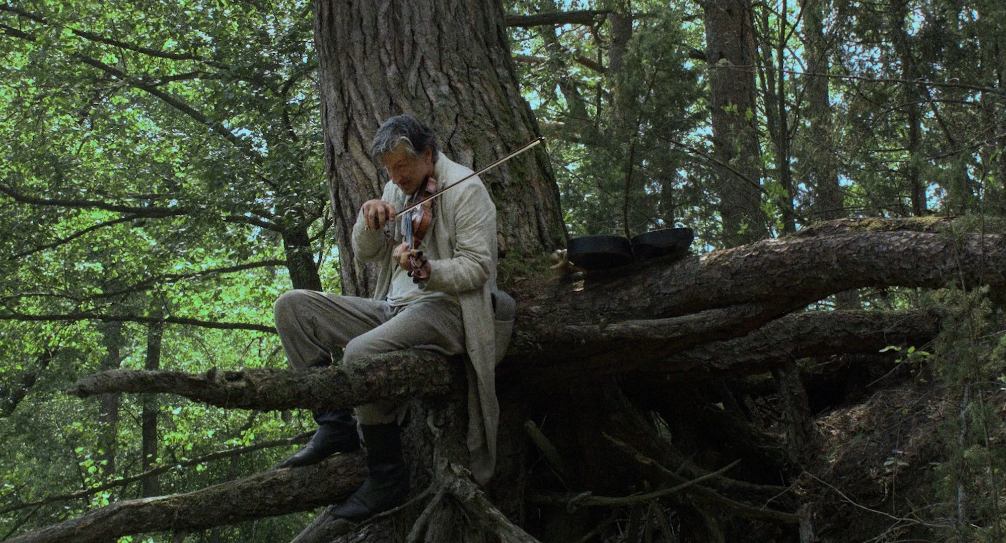 TWITTERING SOUL_stills_7.jpeg