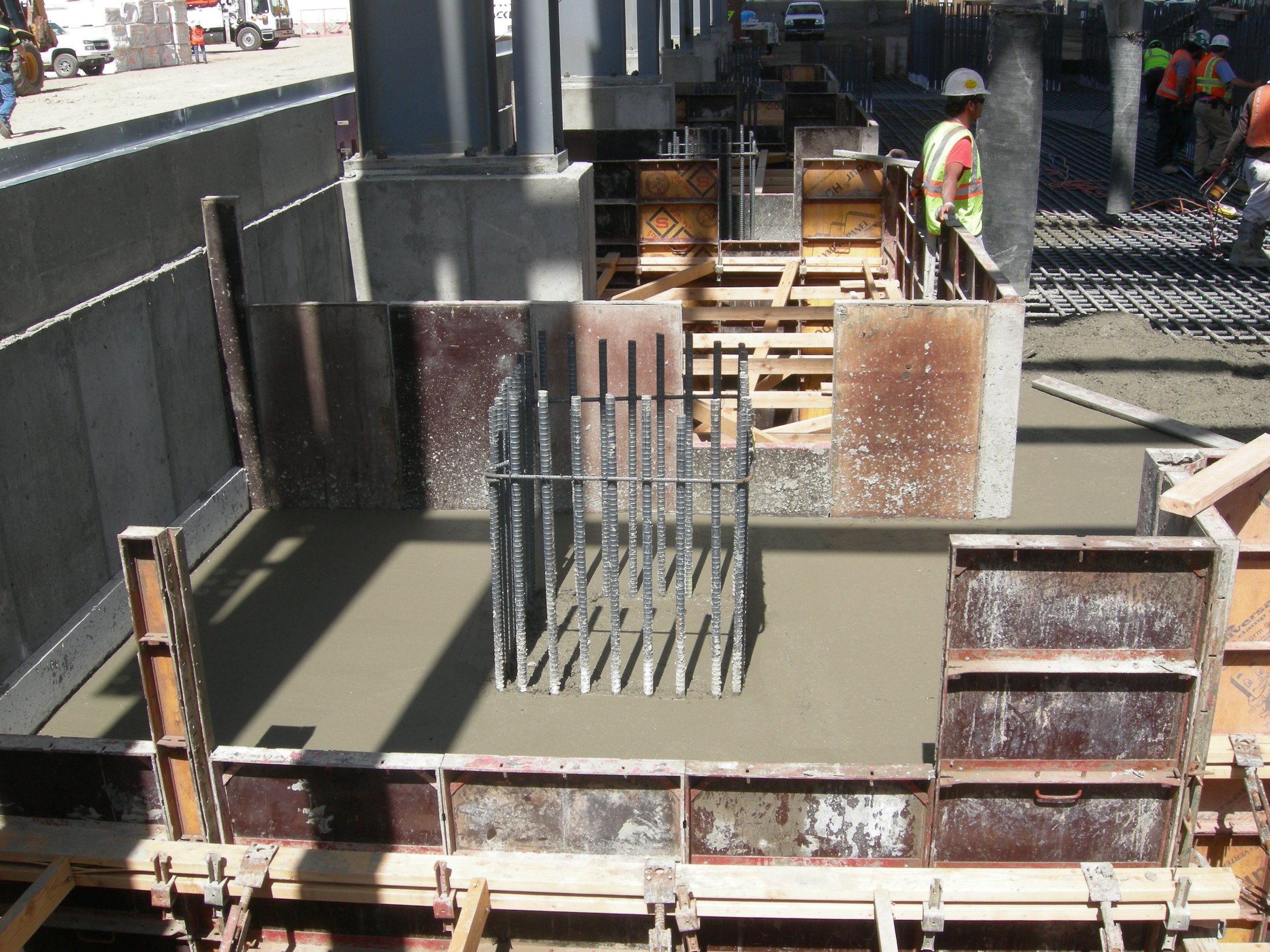 Cement poured at Concentrate Plant 0411.jpg