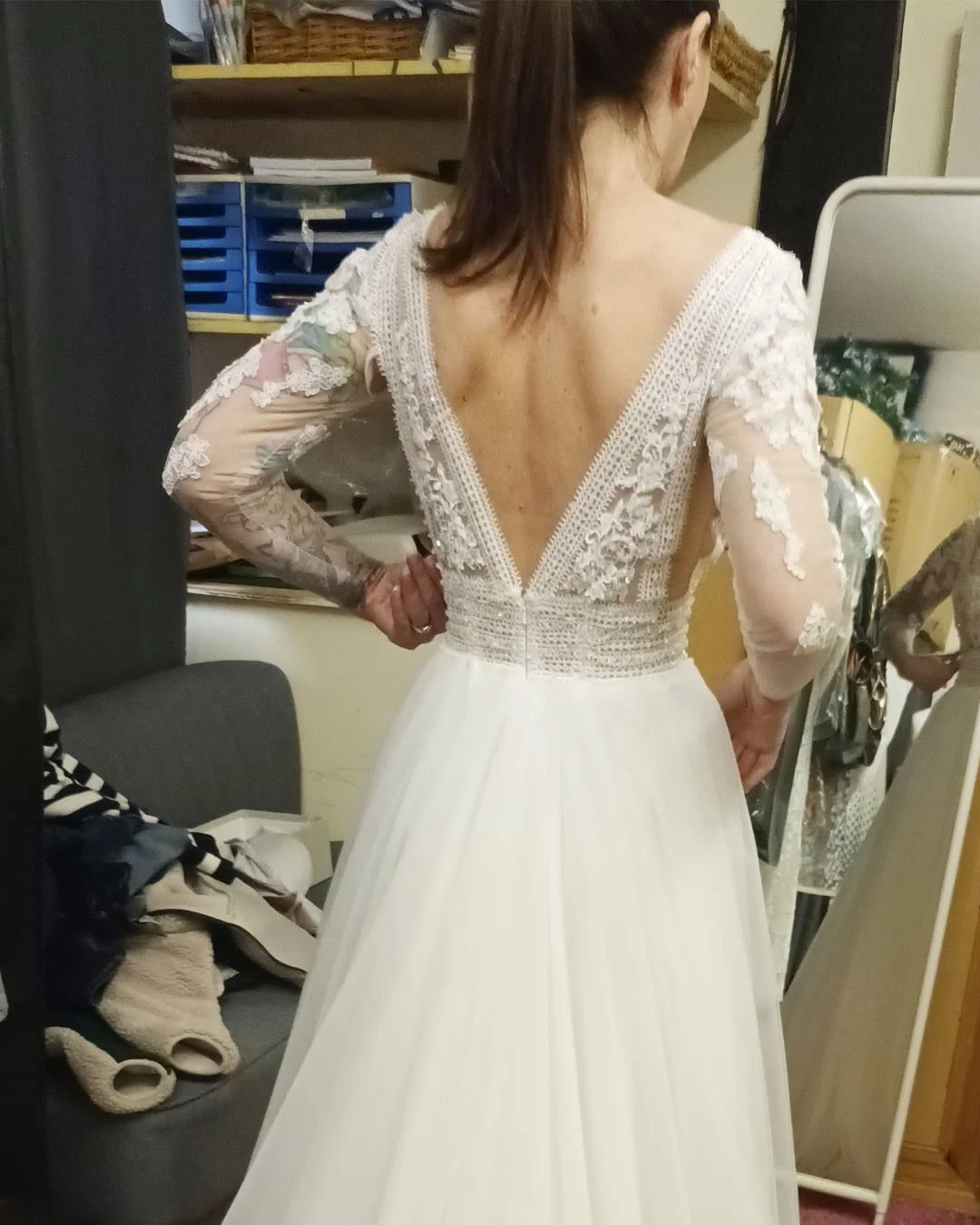 Bespoke Boho wedding dress by Elena Milani featuring custom detachable sleeves. Masterfully hand-crafted in Essex using Italian precision for a flawless, effortless fit.