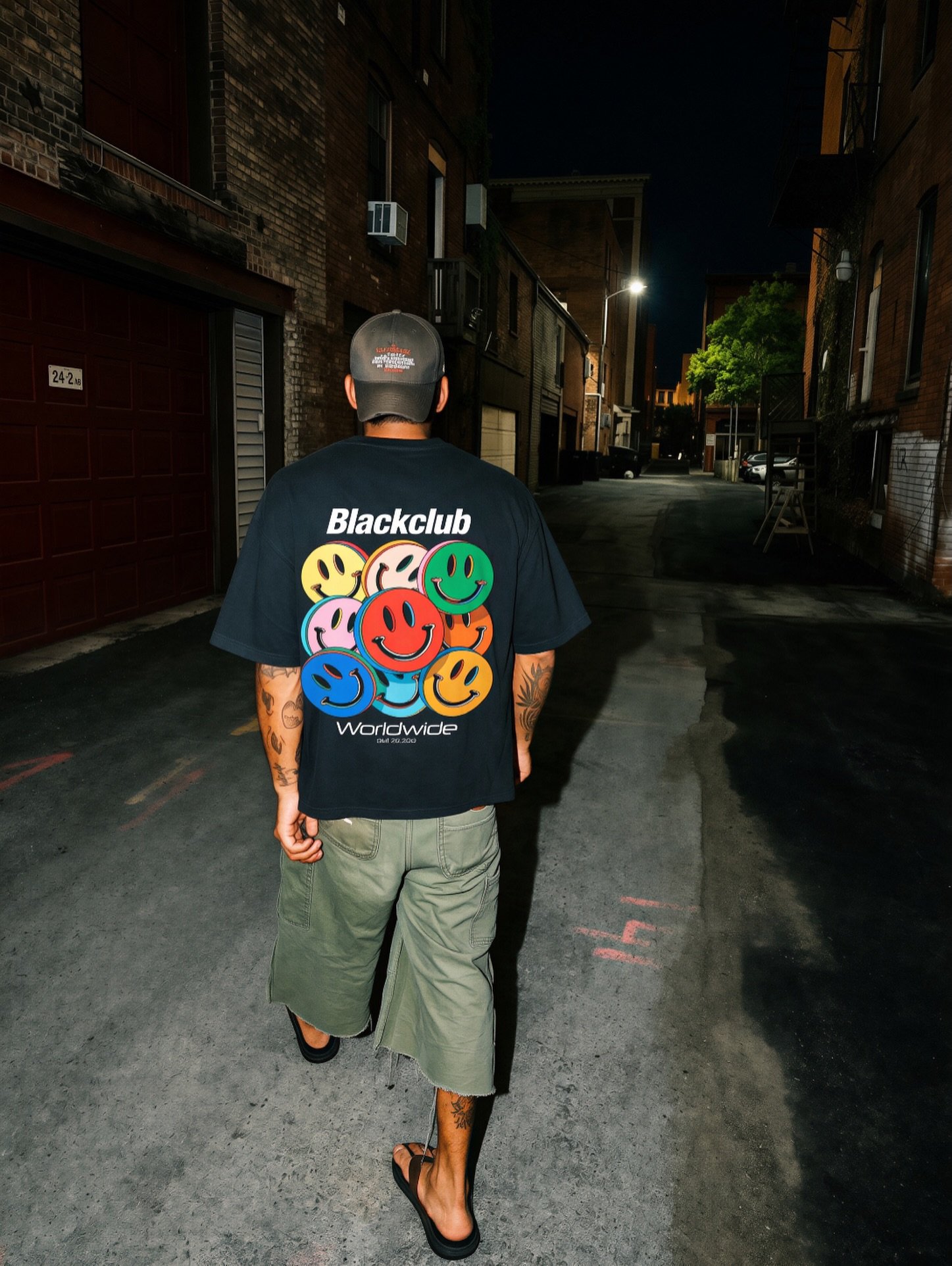 The happy faces t-shirt arrive soon :)