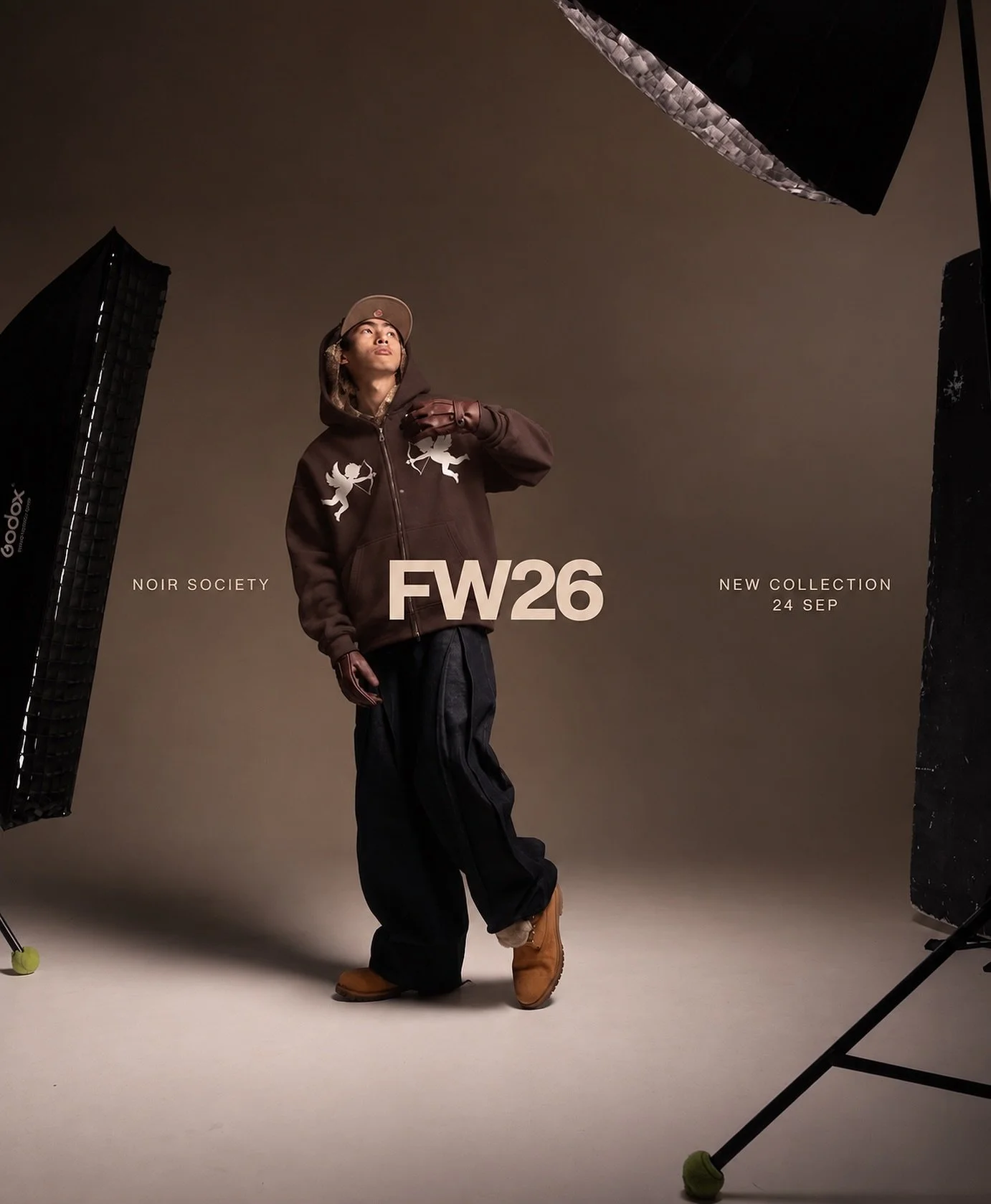 BLACK ROSES&reg; &mdash; FW26

FW26 marks a new chapter for BLACK ROSES&reg;.

Noir Society is more than a collection. It is the world we are building around the brand: a community that refuses to follow the path already drawn.

FW26 represents ident