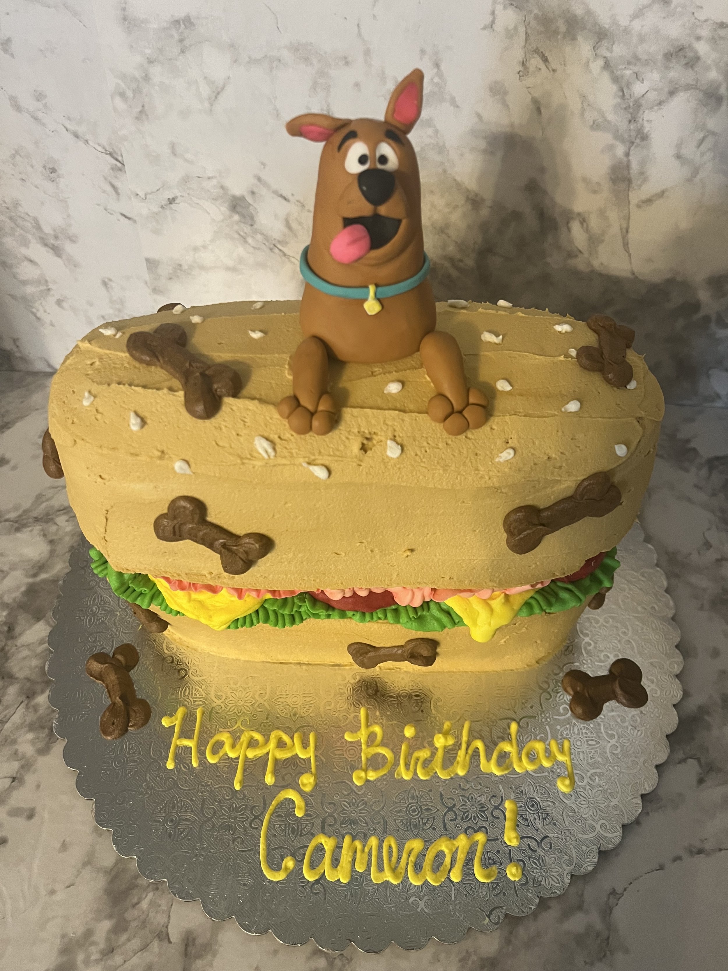scooby doo sandwich cake.jpeg