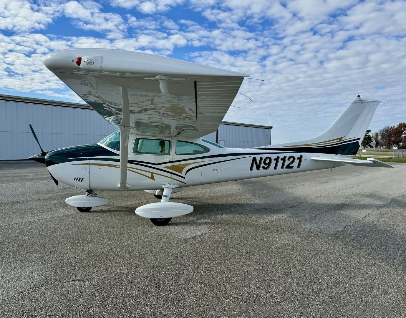 1973 Cessna 182P - Partnership