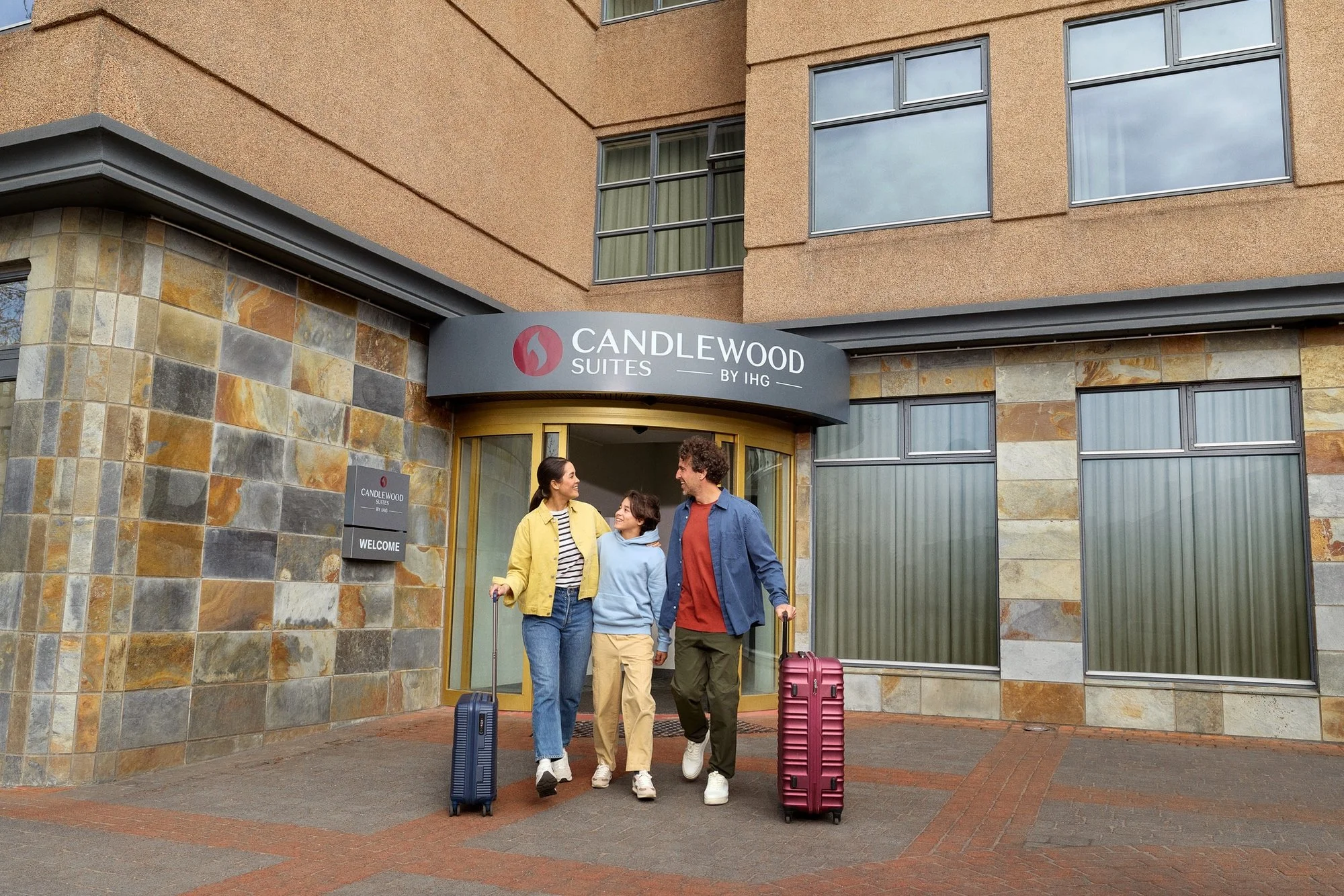 Exterior0148.jpg