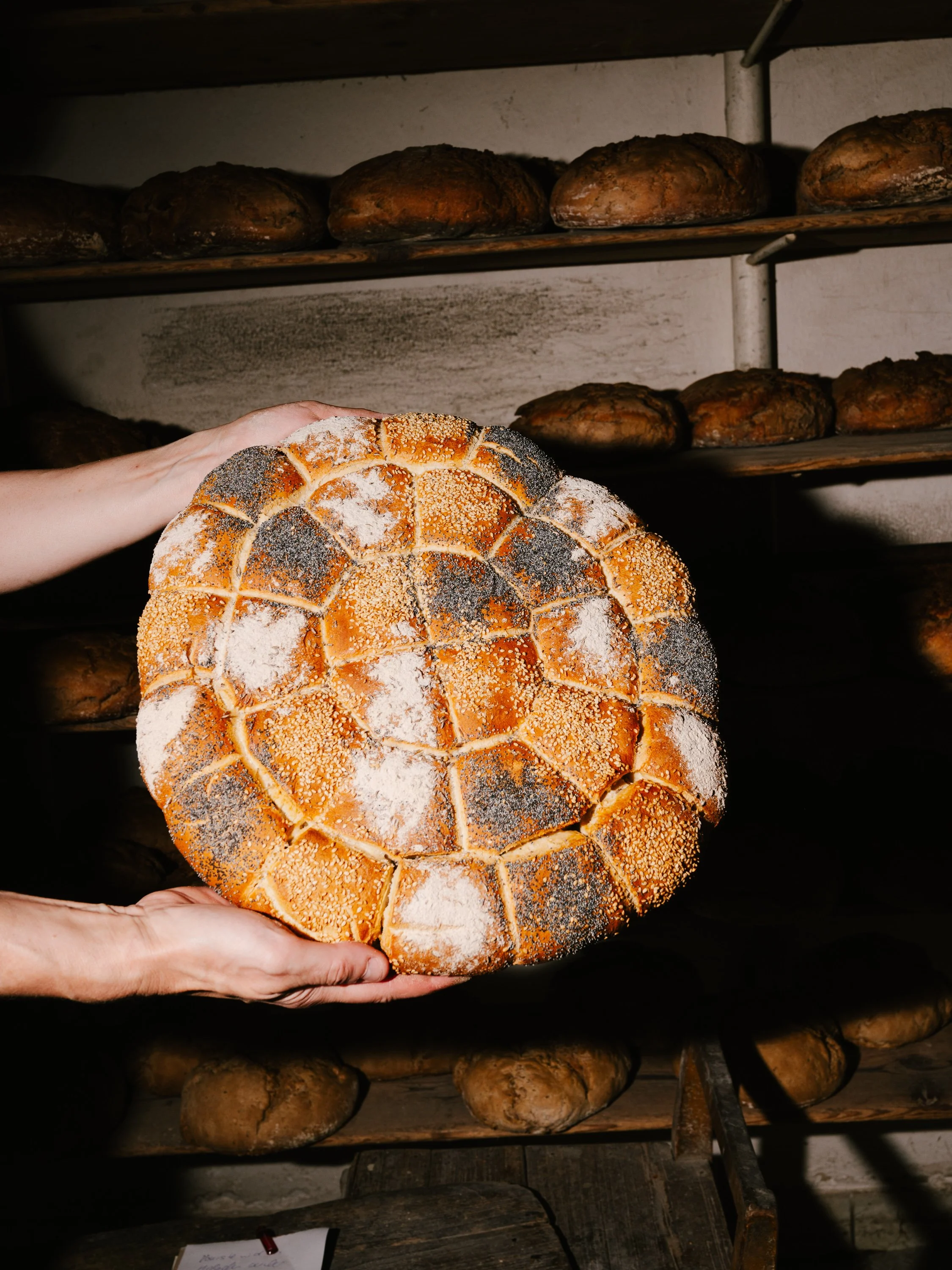 20210803_ZEIT_Wochenmarkt_Brot_SLOCK_645.jpg