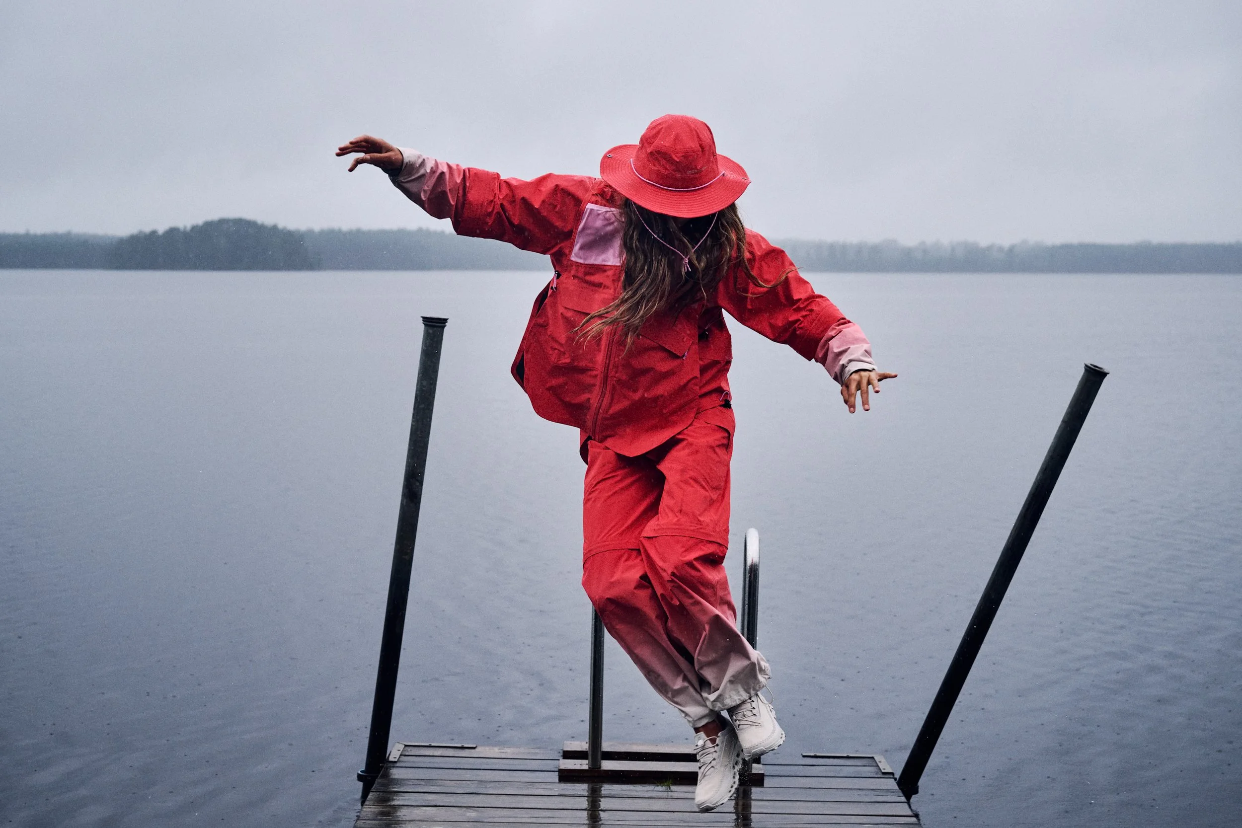 SC_S25_PEAK PERFORMANCE_Damen_Mode_0703.jpg