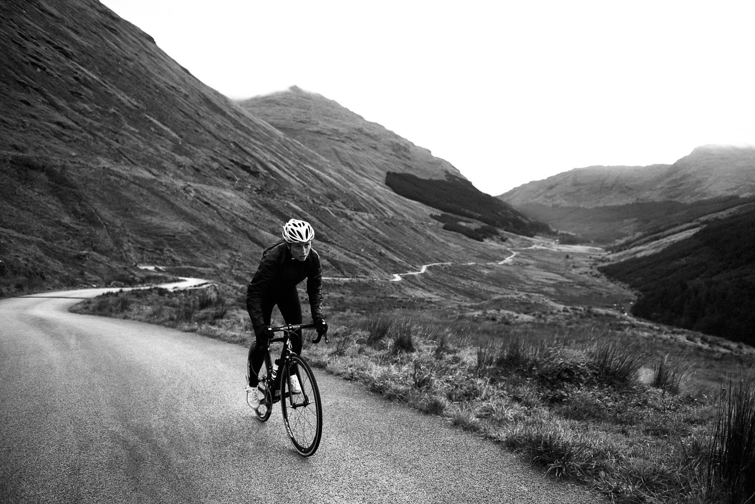 Manuel_Ferrigato_Gore_Tex_Outdoorbiking_Running (3).jpg