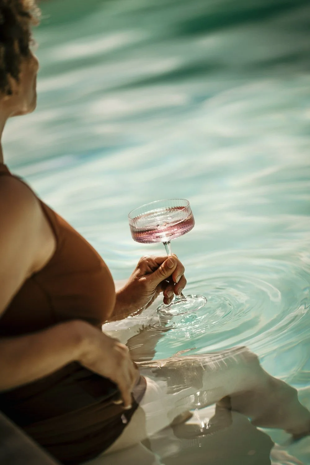 malte-jaeger-pool-sutsche-27.jpg