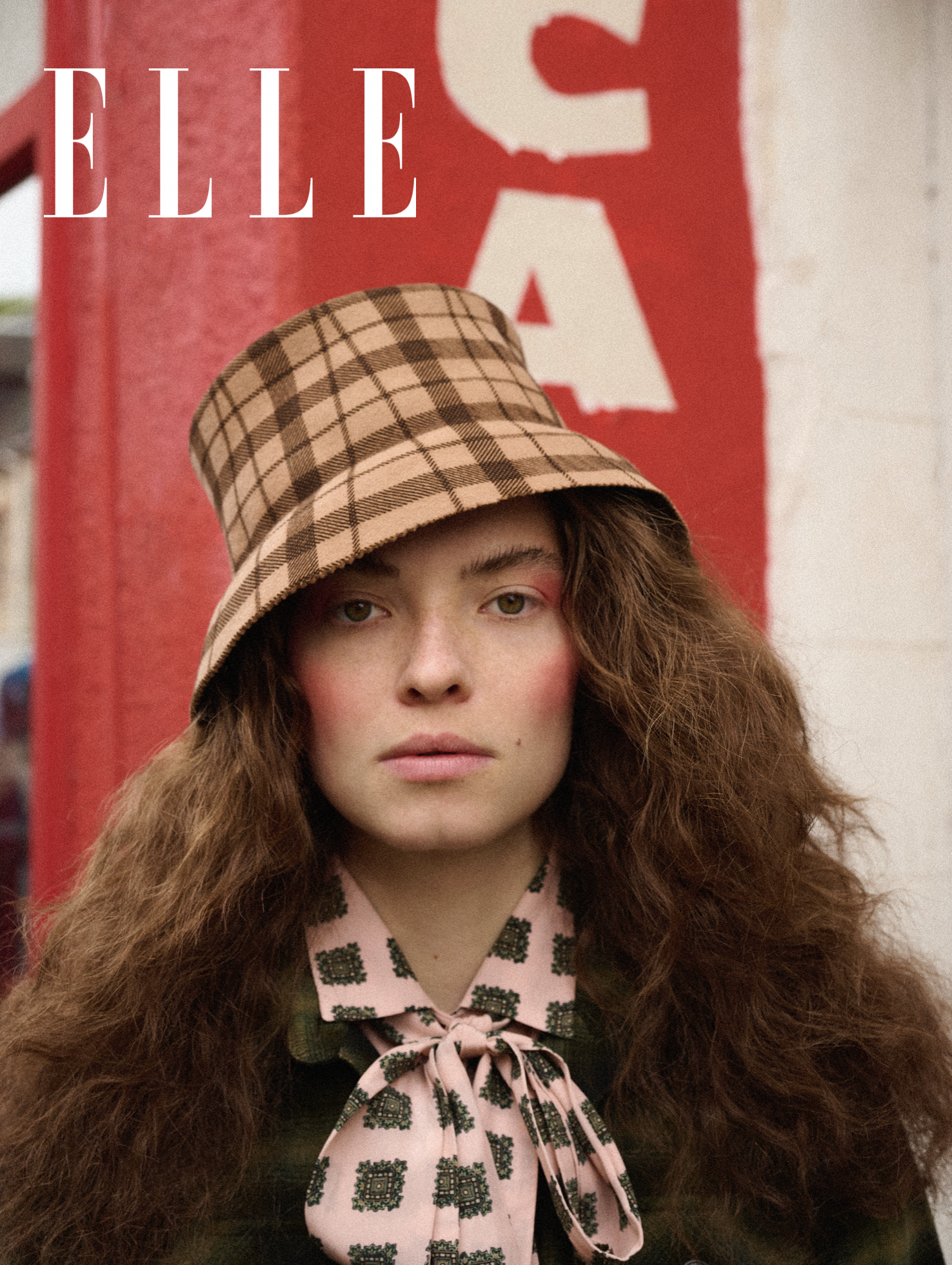 Elle 8 .png