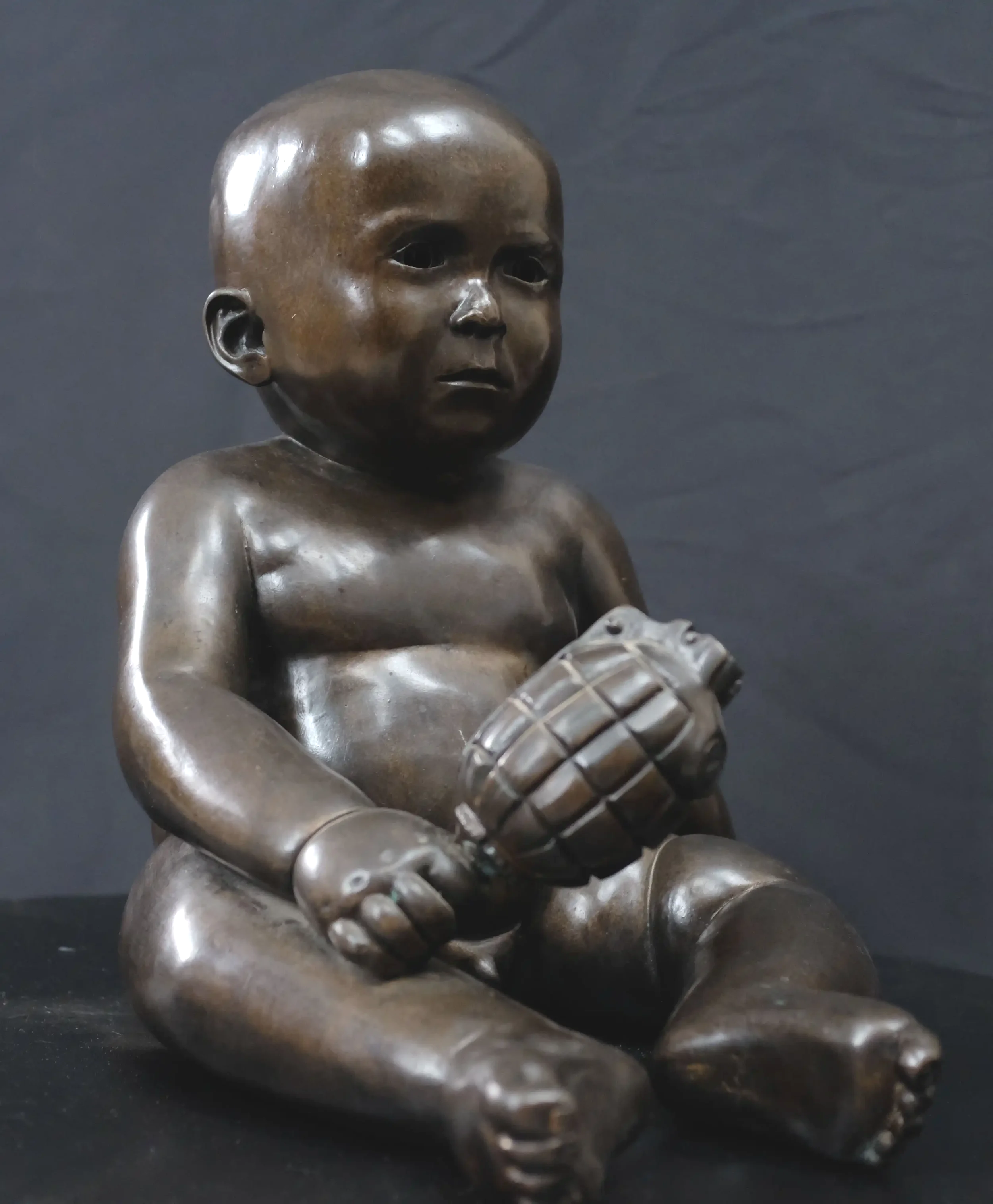 'Eros', 2019  
(Patinated bronze, 37 x 40 x 40cm) 