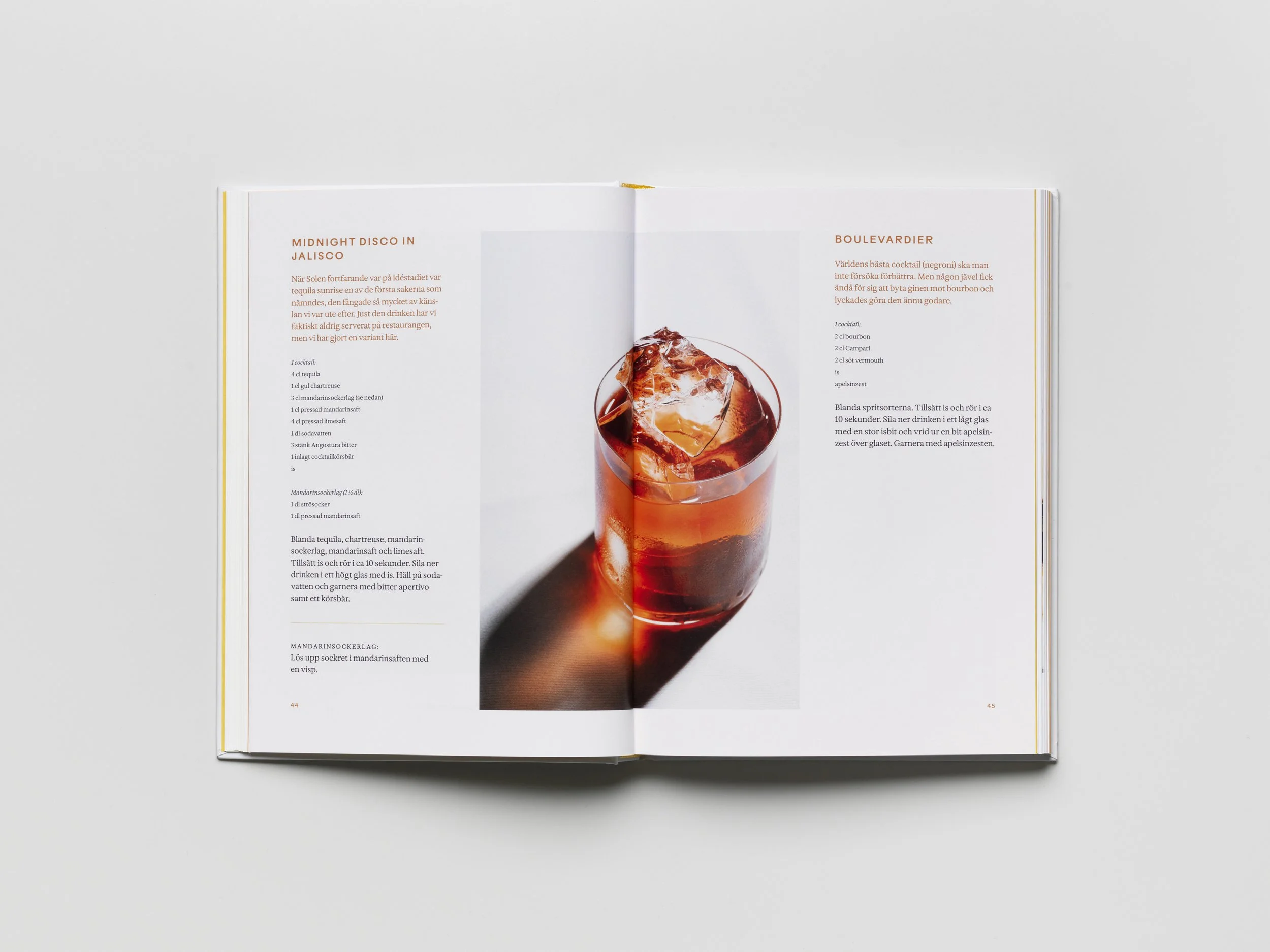 DanielCarlsten_Solen_Book_Spread_011.jpg