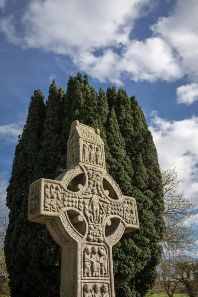 The Shamrock and the Cross - Irish Religious Poetry 