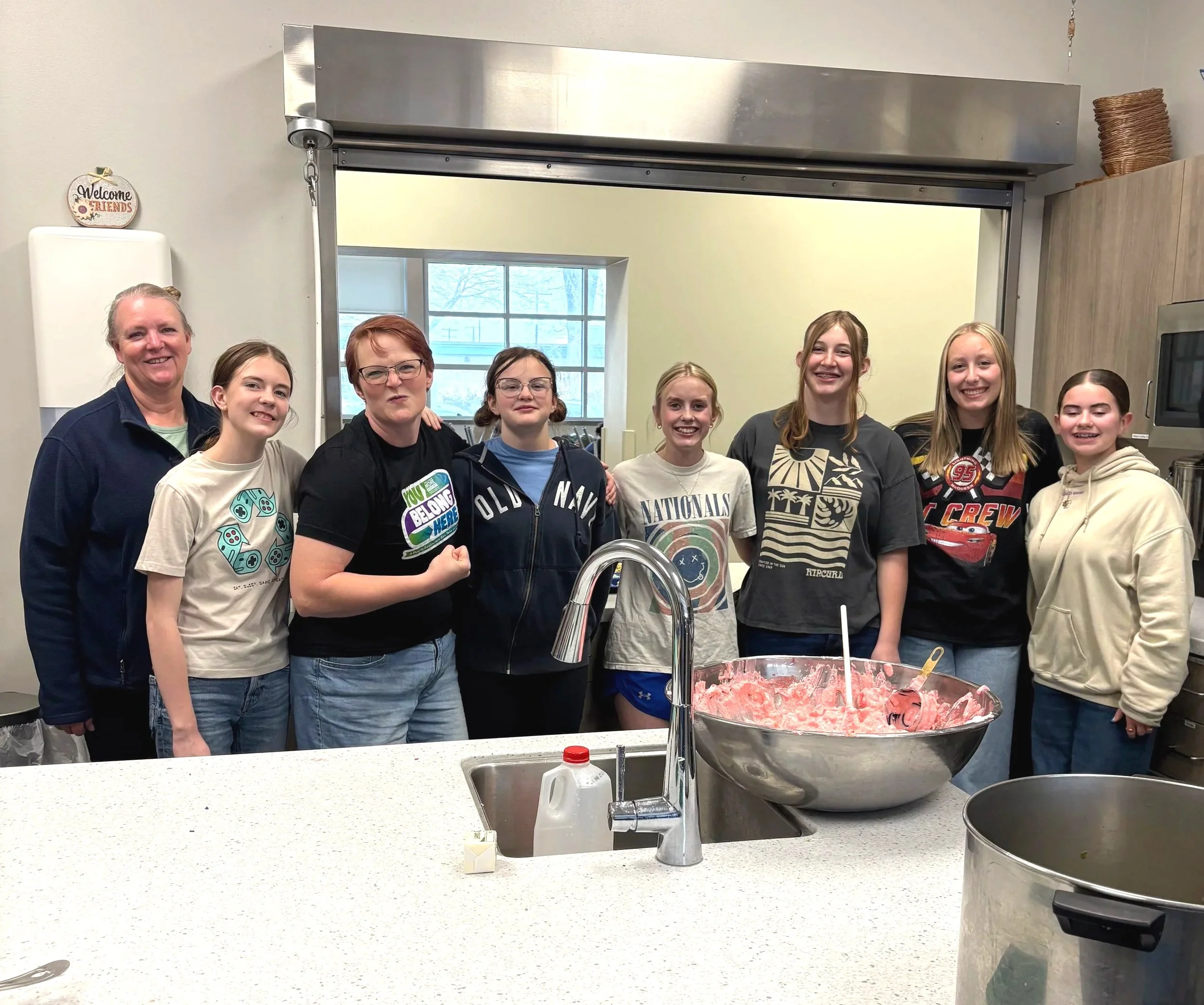 7821+-+Pocatello+teens+made+meals+to+donate+IMG_1986.jpg