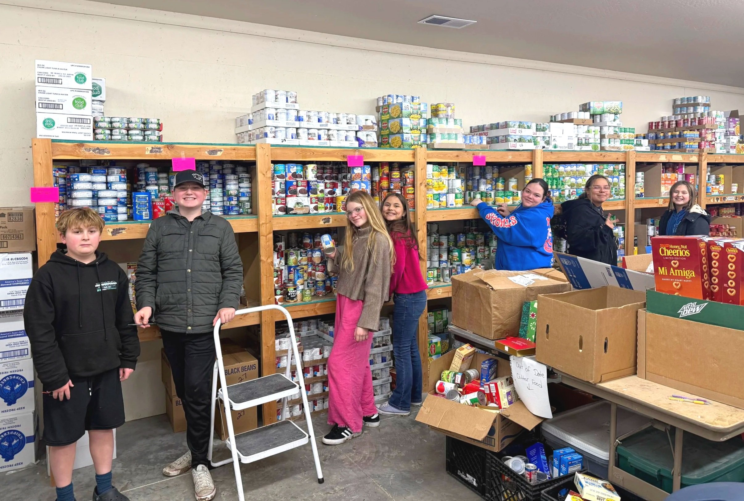 8257+-+Kimberly+ROSE+Charter+SChool+middle+school+food+pantry+IMG_2502.jpg