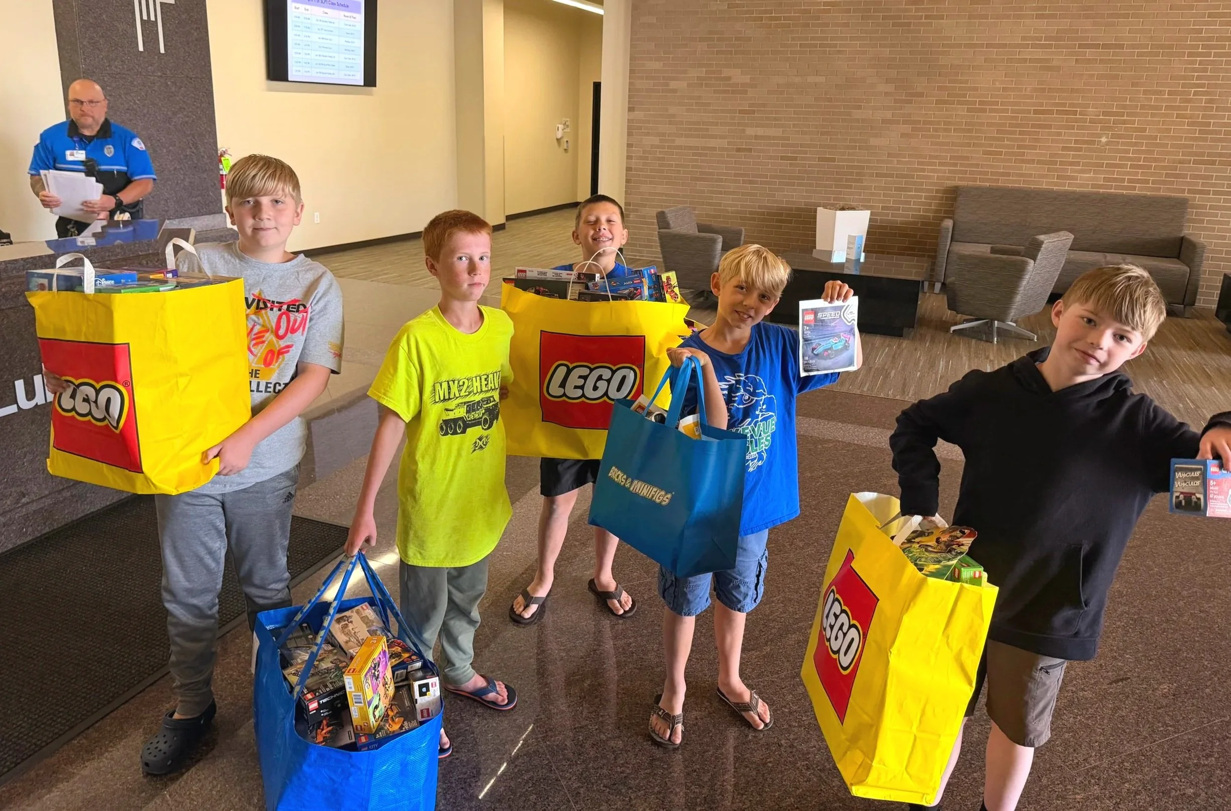 8363+-+Nampa+boys+collect+Lego+kits+for+St.+Luke%27s+Children%27s+Hospital+IMG_4987.jpg