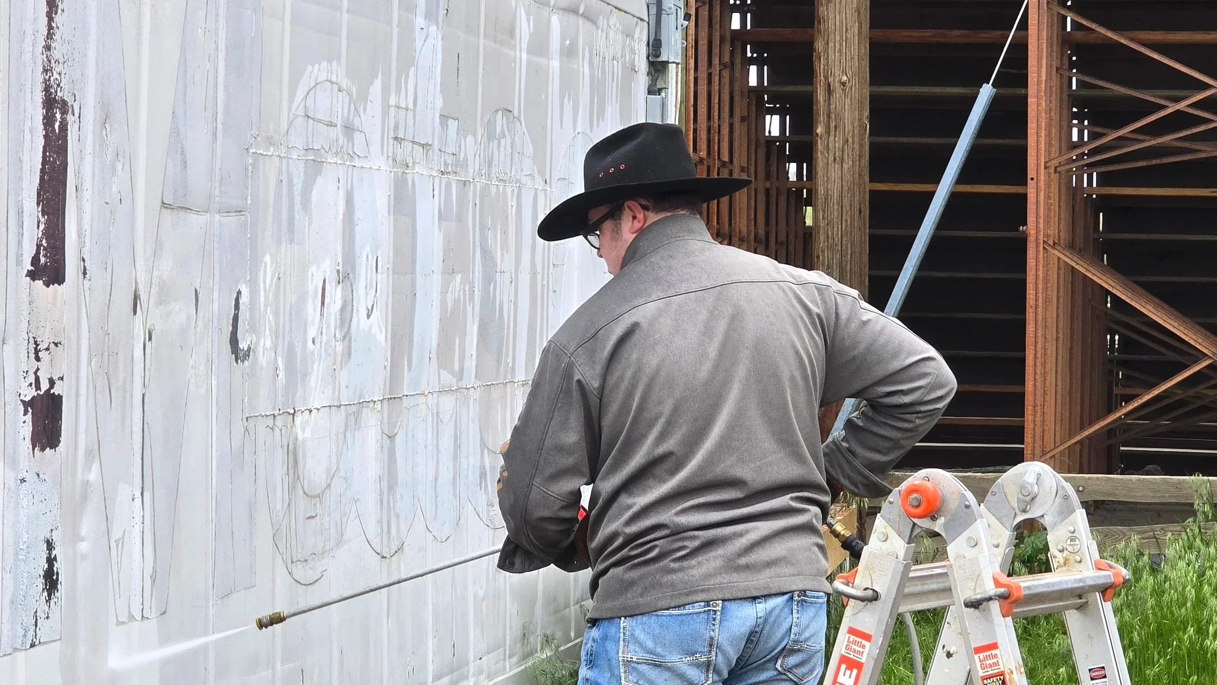 9237+-+Weiser+painting+for+rodeo+grounds+2+20260422_185444.jpg