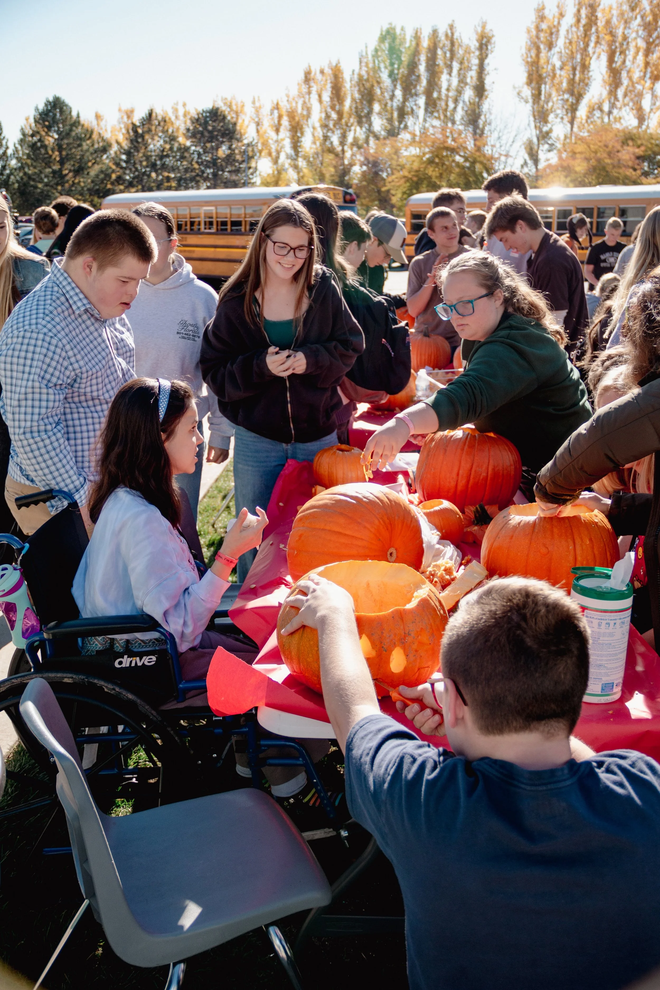 EHS Carving 10.21-14_Original.JPG