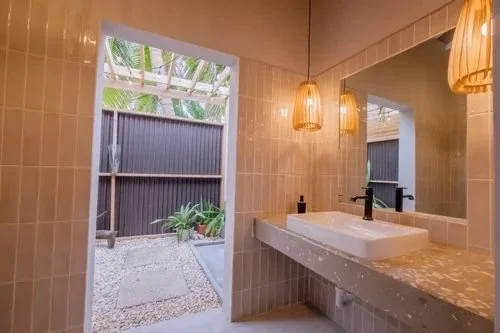 WhatsApp Image 2025-10-22 at 07.40.07 (1).jpeg