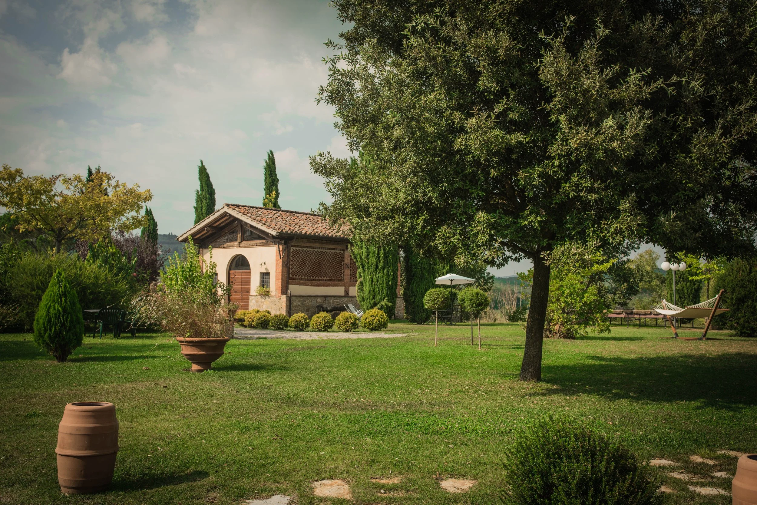 Favola Umbra - Capannina and The Garden