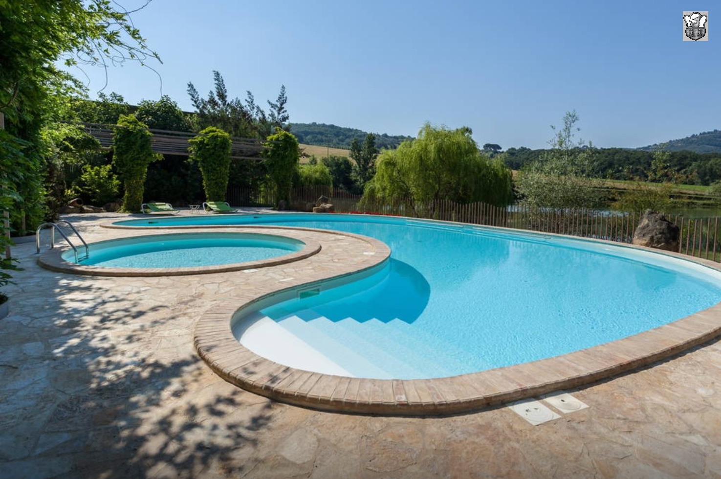 Favola Umbra - The Pool 