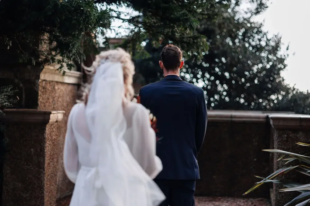 Jana&GavinKentAutumnRainyWeddingPhotography(80of499).webp