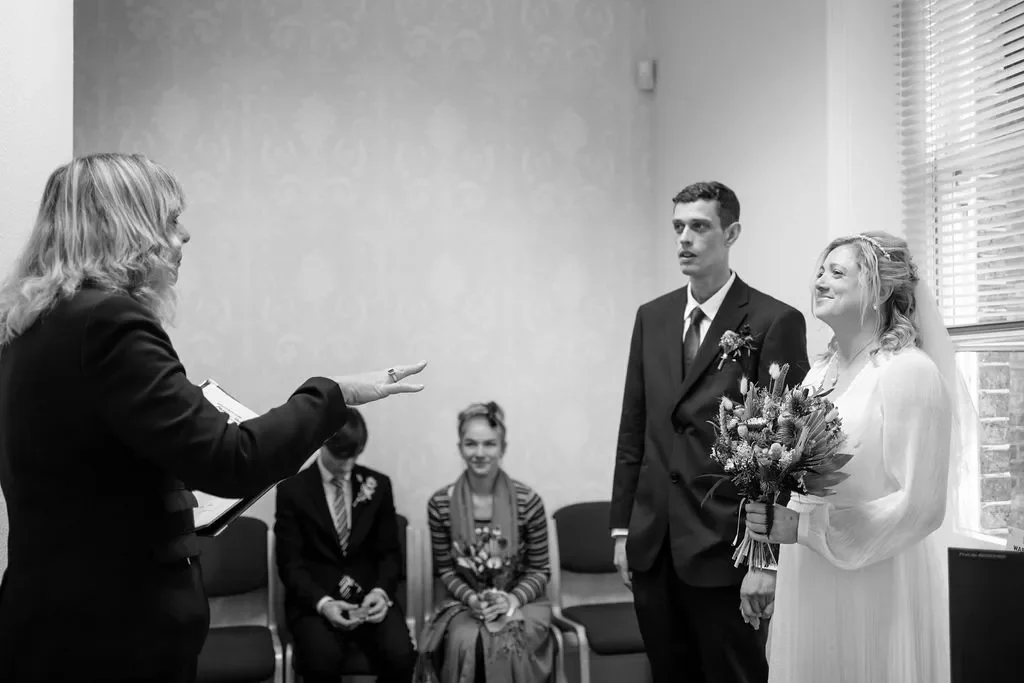 Jana&GavinKentAutumnRainyWeddingPhotography(199of499).webp