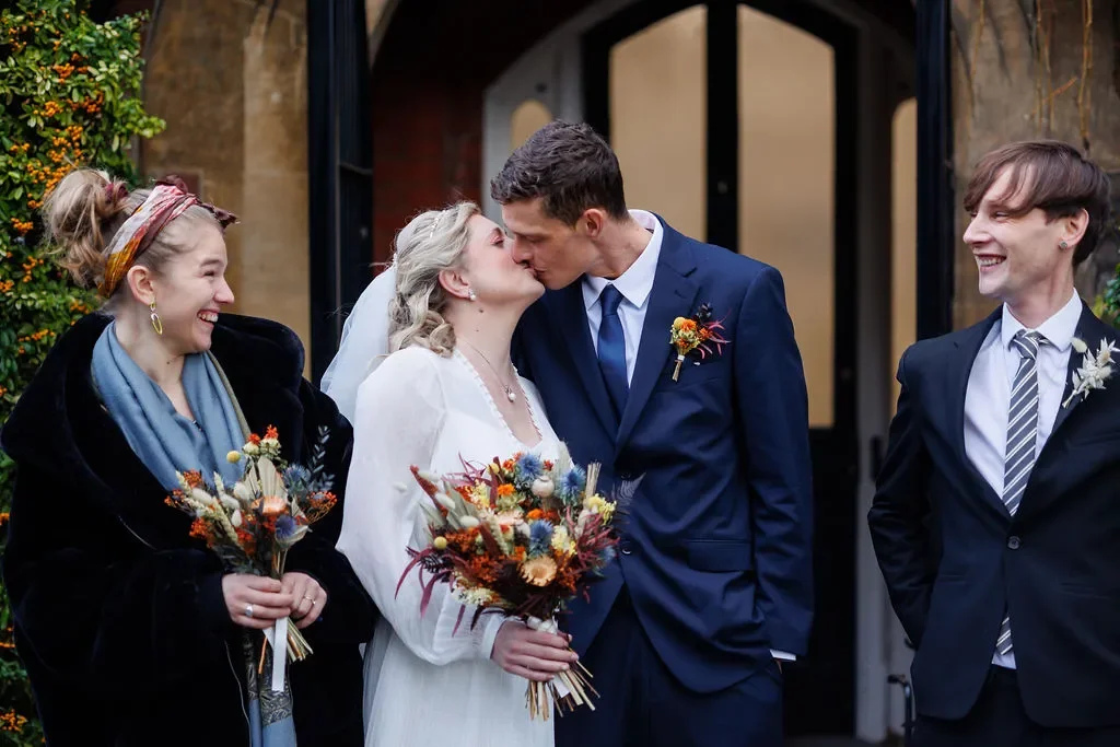 Jana&GavinKentAutumnRainyWeddingPhotography(293of499).webp