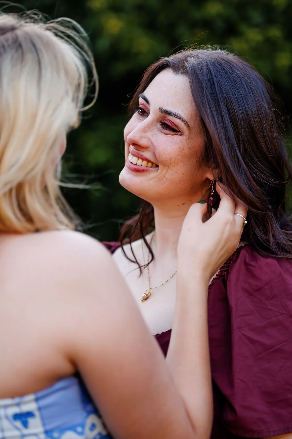 Laura&KaarinaHeverCastleProposalNastiaPhotography-38.jpg