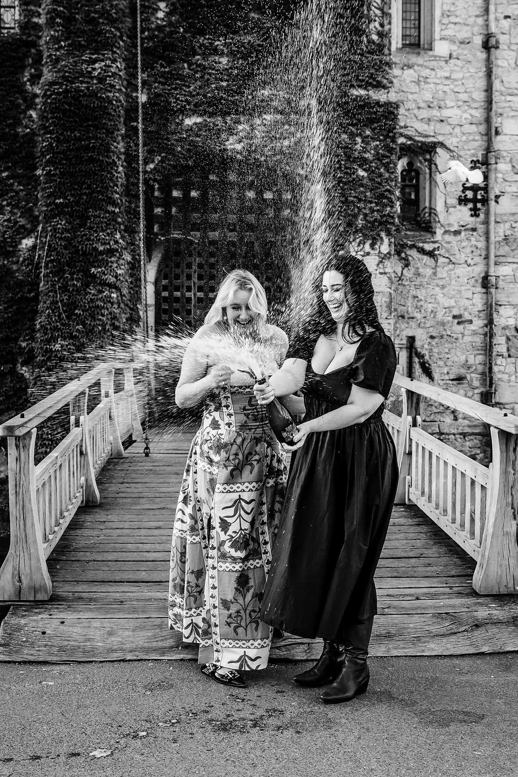 Laura&KaarinaHeverCastleProposalNastiaPhotography-117.jpg