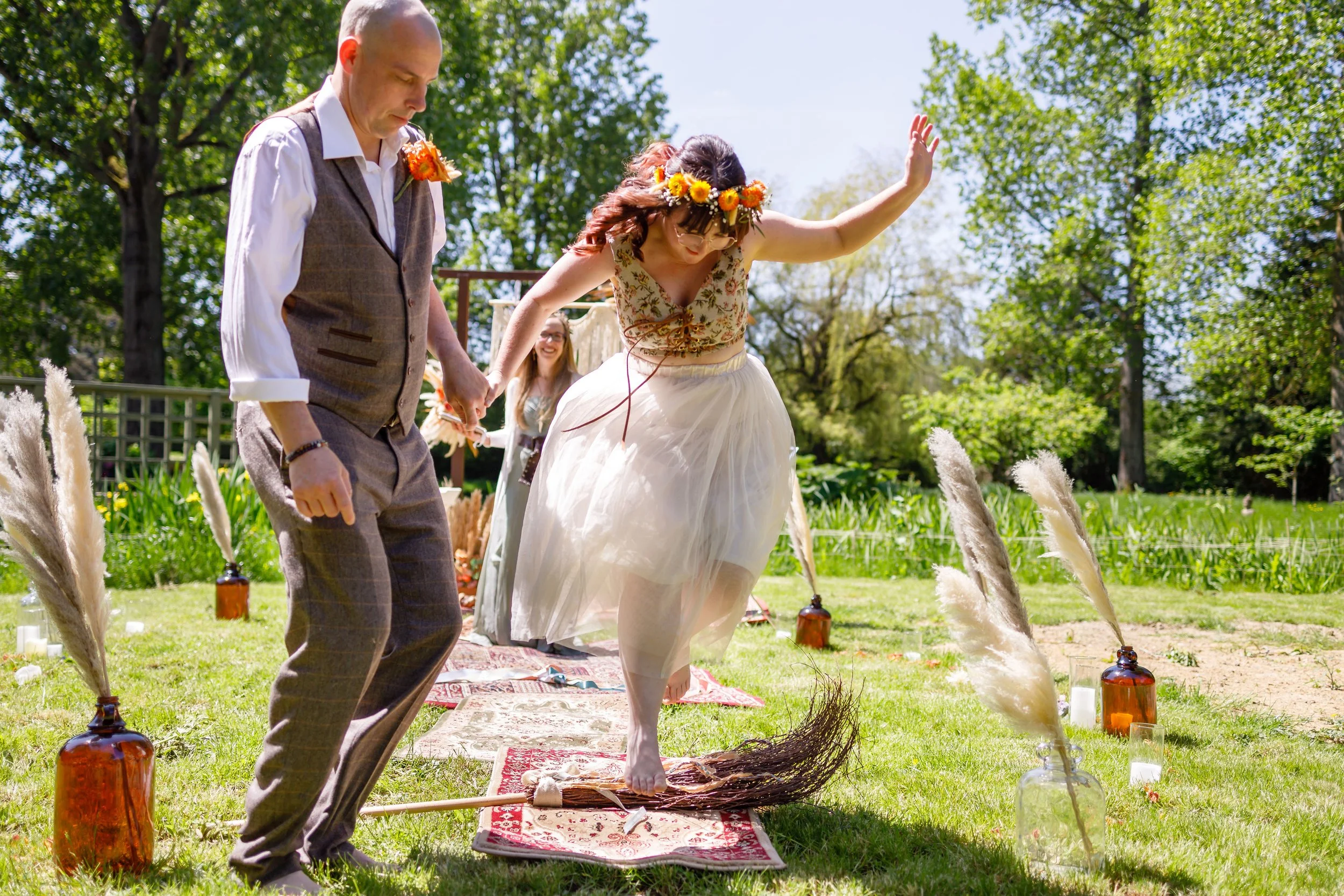 How to find a wedding photographer