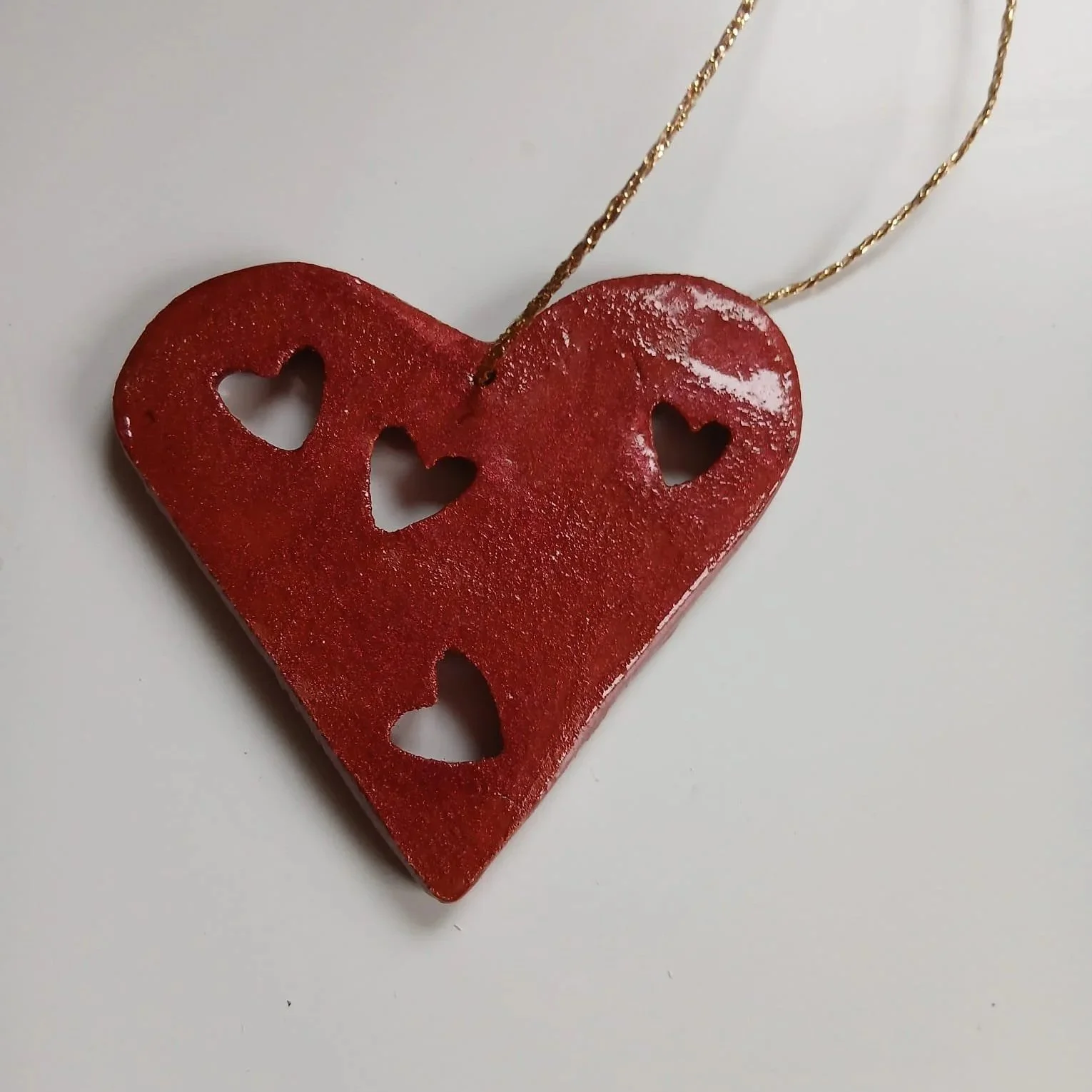 Terracotta+heart+with+cutout+hearts+-+Back.jpg