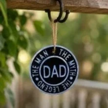 Display+Photo+-+Navy+Backgroun+hanging+off+wooden+beam+-+bigger.jpg