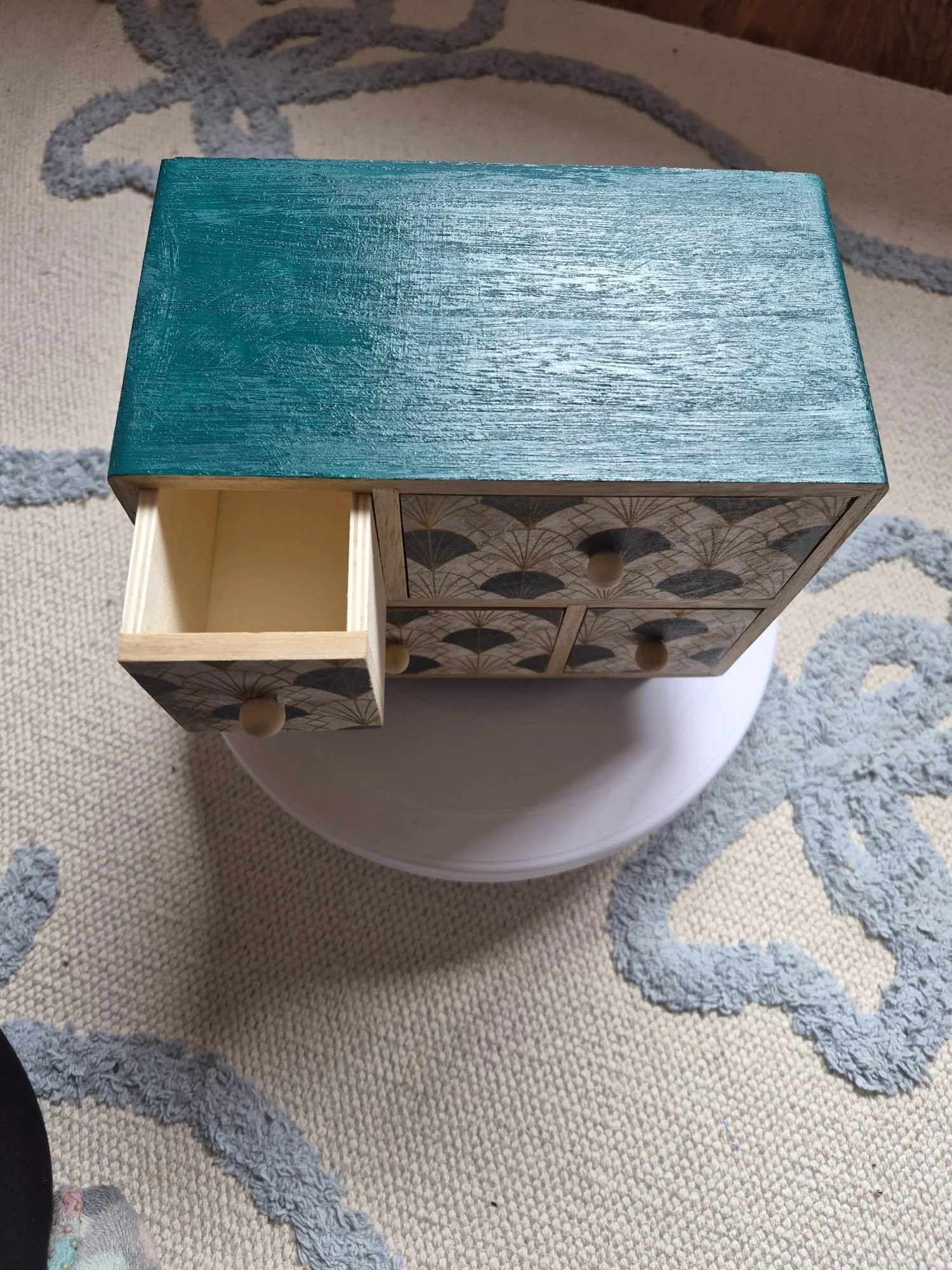 Art deco - Top left drawer open.jpeg