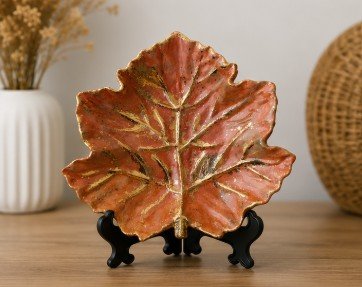 Display Photo - Red and Gold Leaf - Display stand.jpg