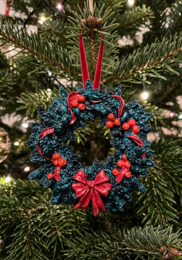 Mini-Wreath Decoration.png