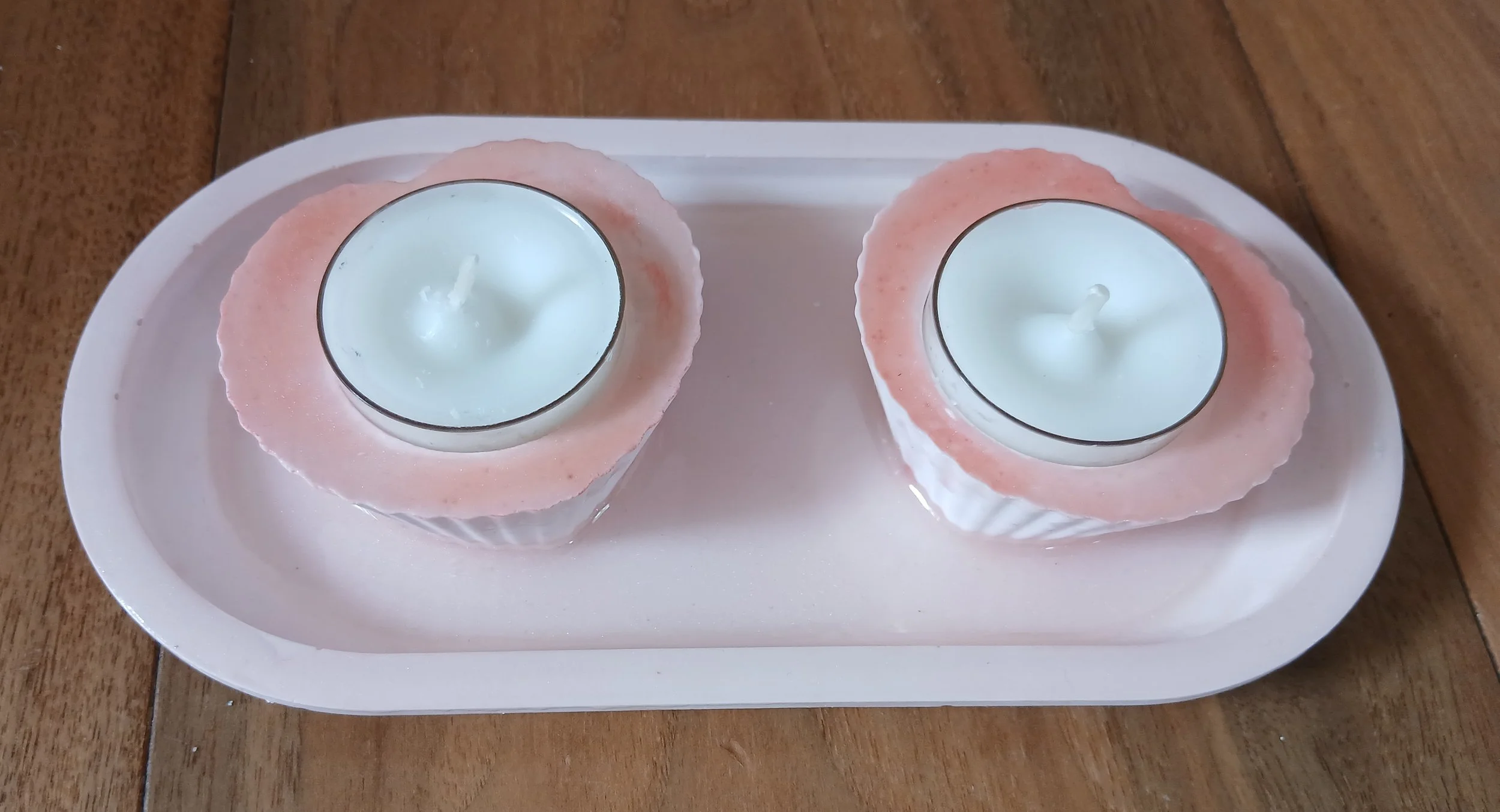 Pink deep set Tealight holder.jpg