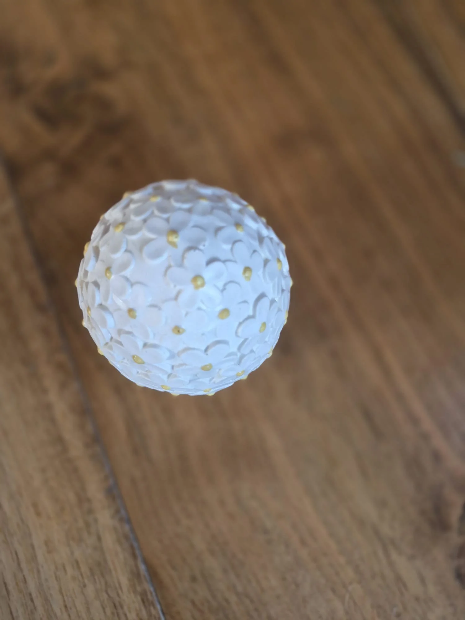 Egg - White - Large top view.jpeg