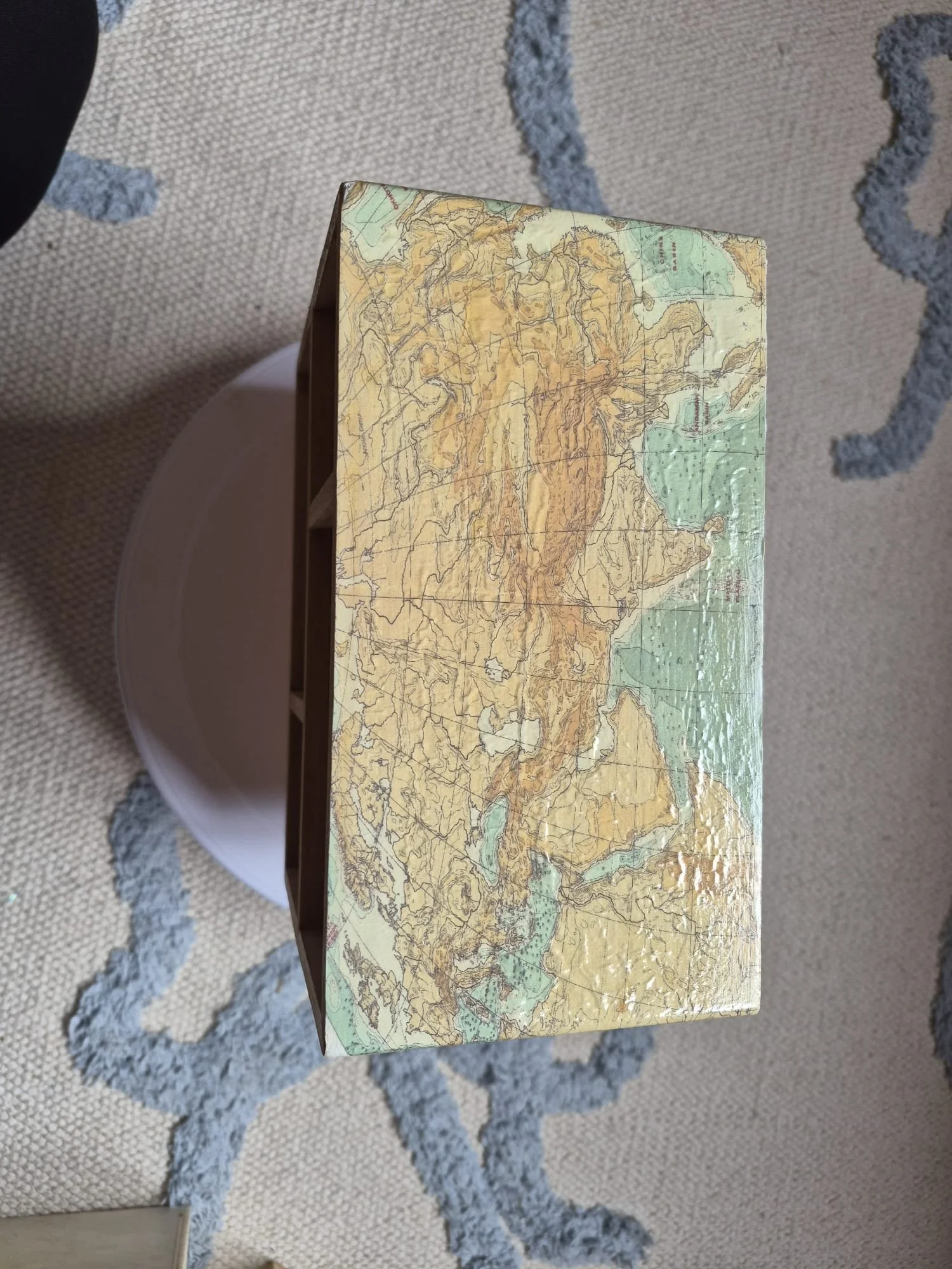 World - Top no flash.jpeg