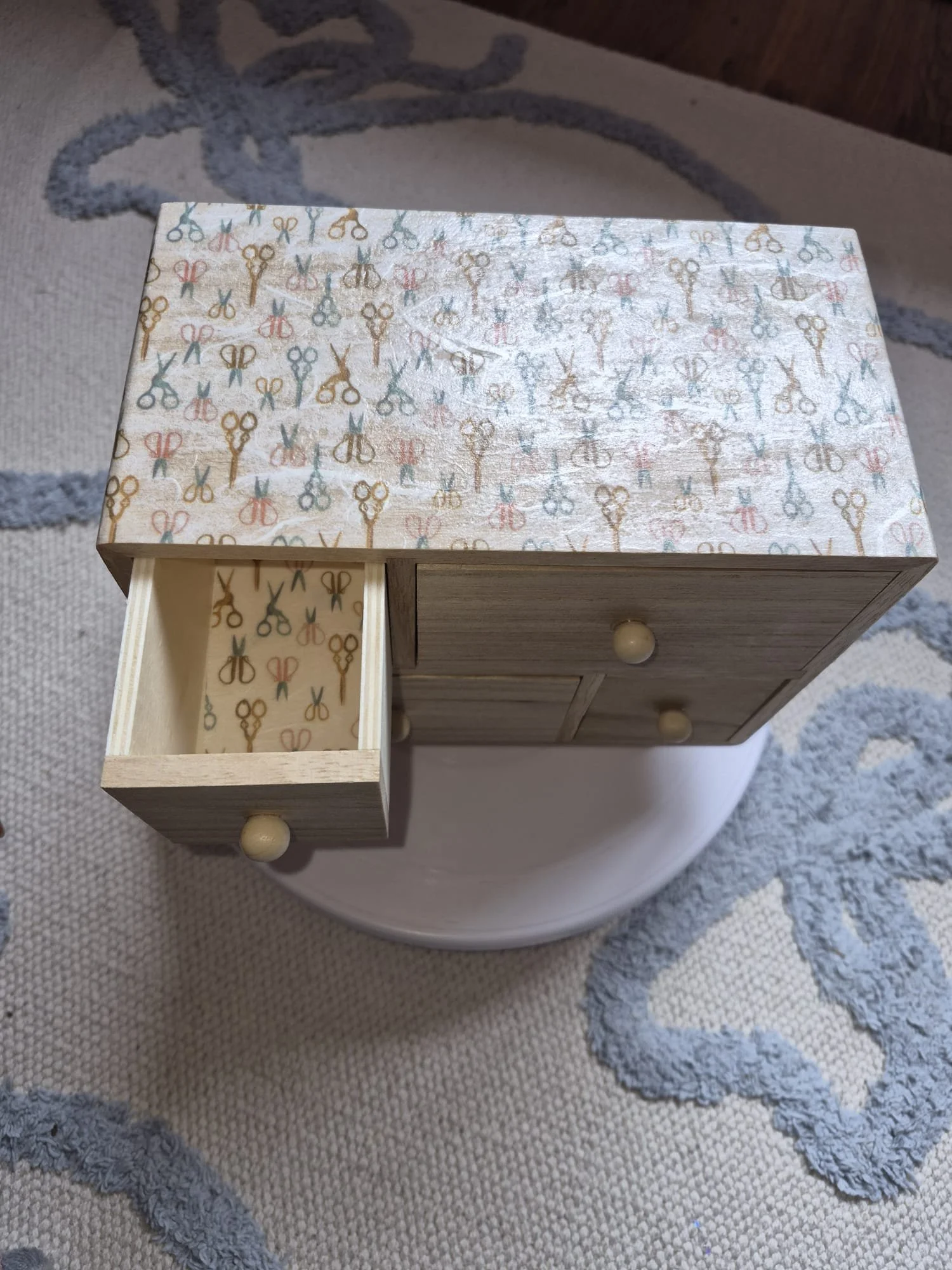 Scissors - top left drawer open.jpeg