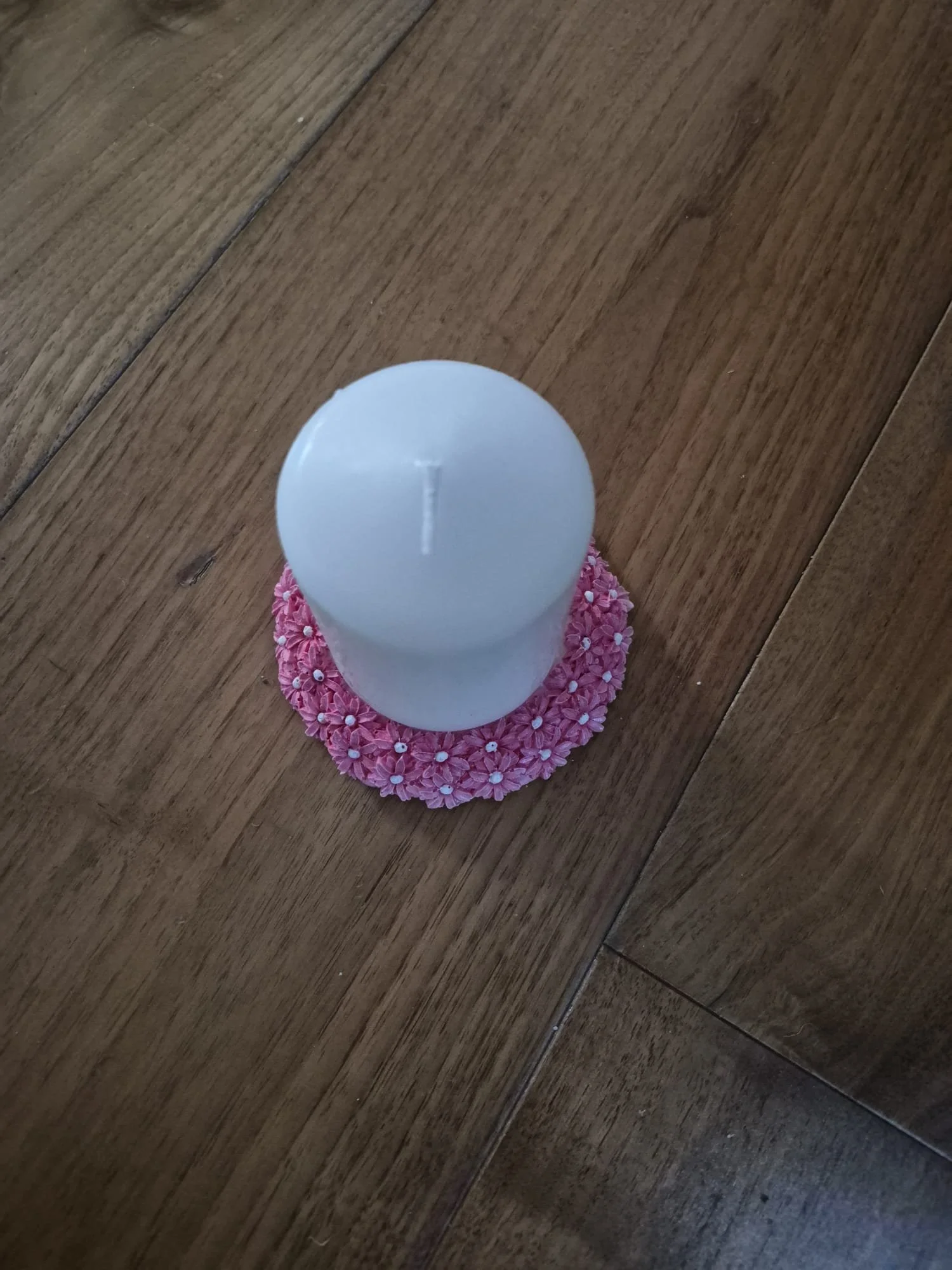Candle Base - Pink with white centers - front view2.jpeg