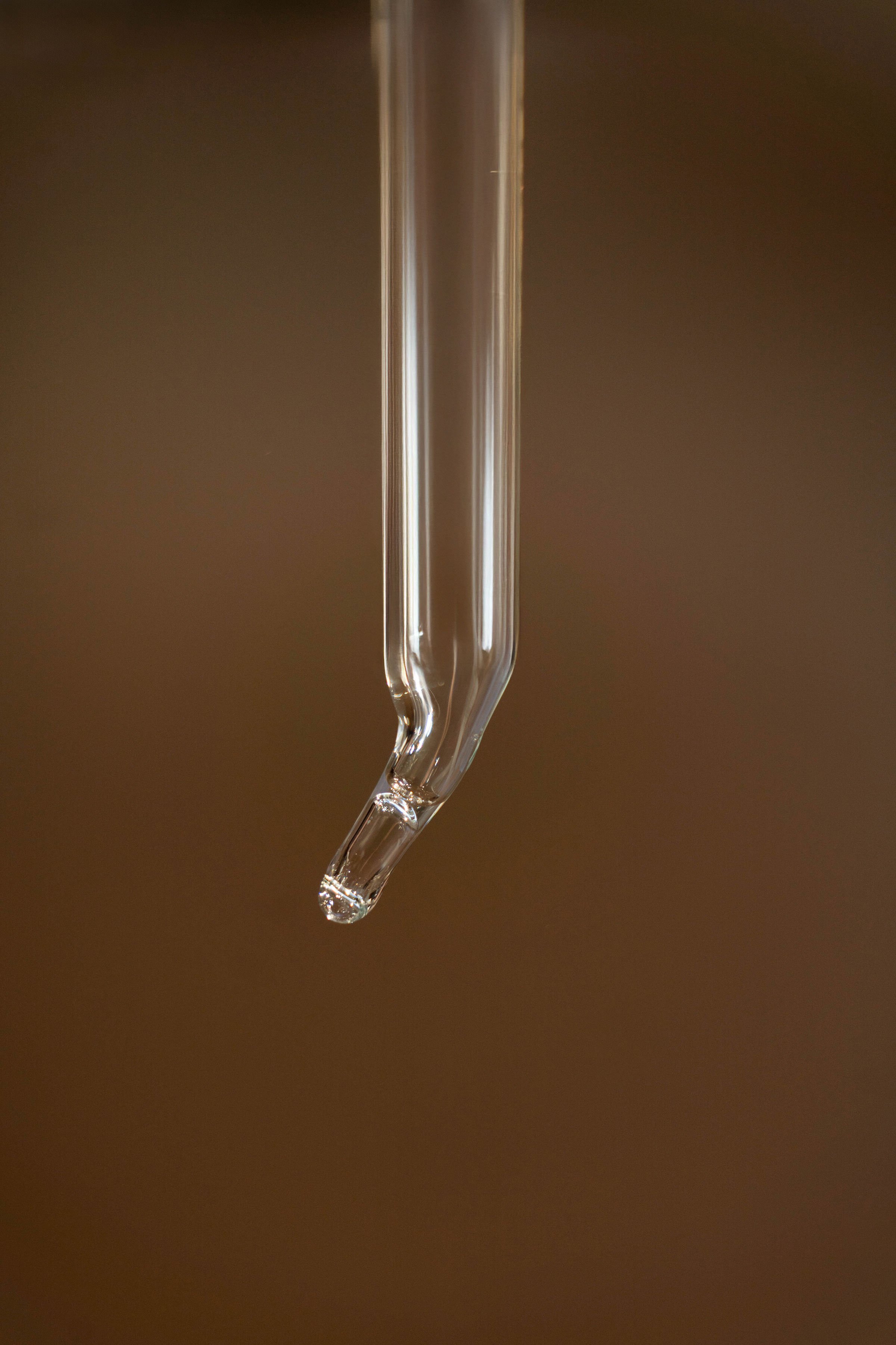 THE OIL BAR