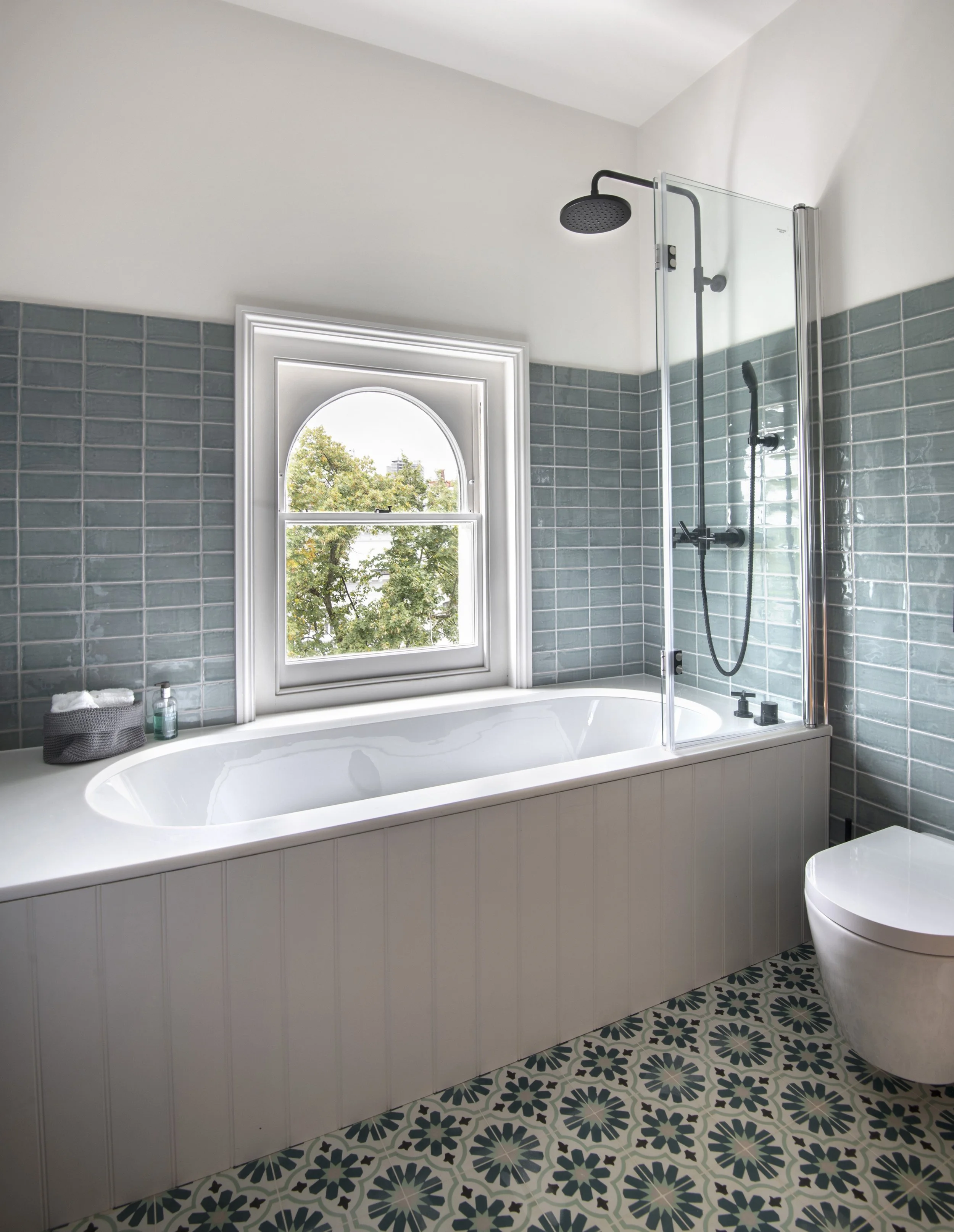 turret bathroom 2.jpg