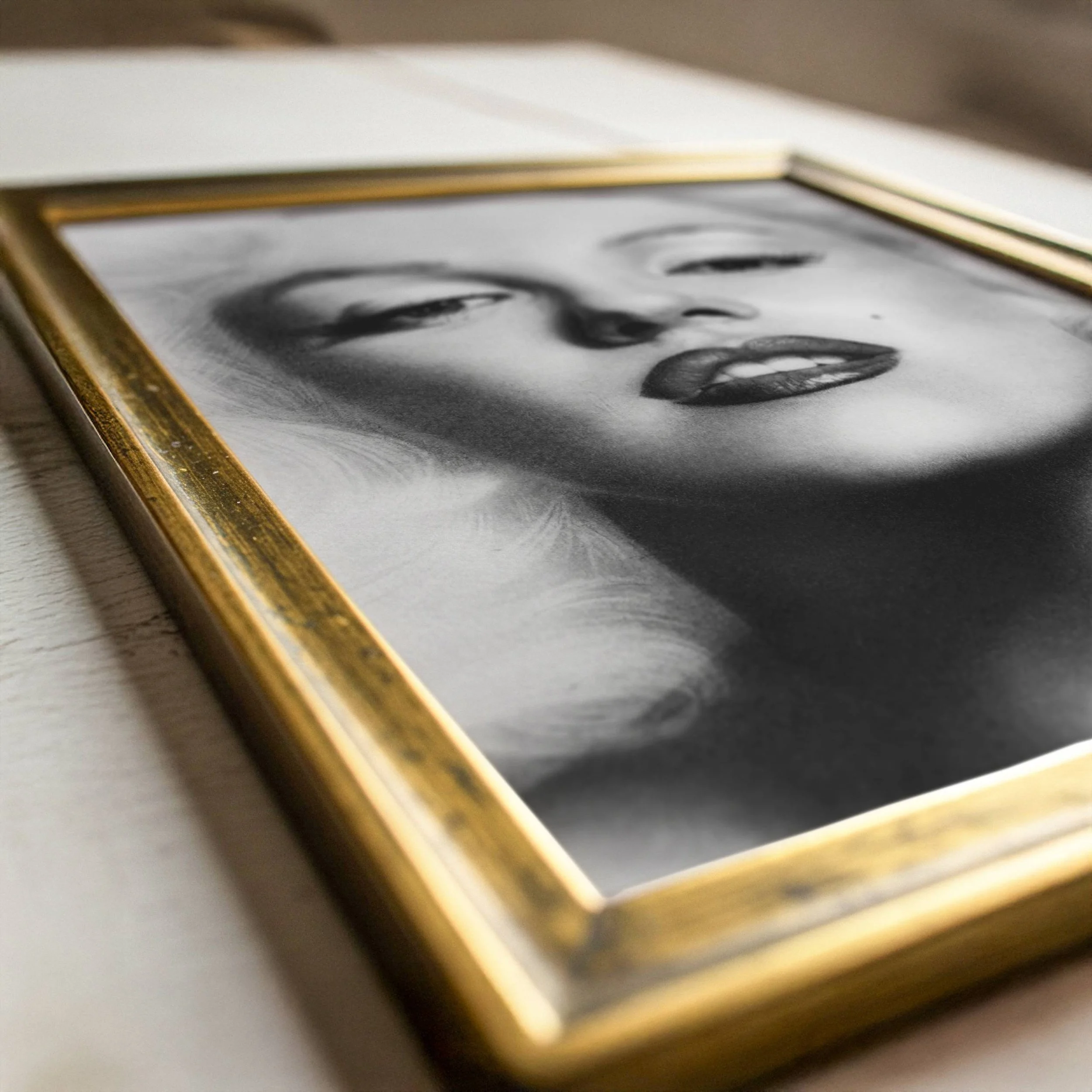 Closeupgoldframe_Mockup.jpg