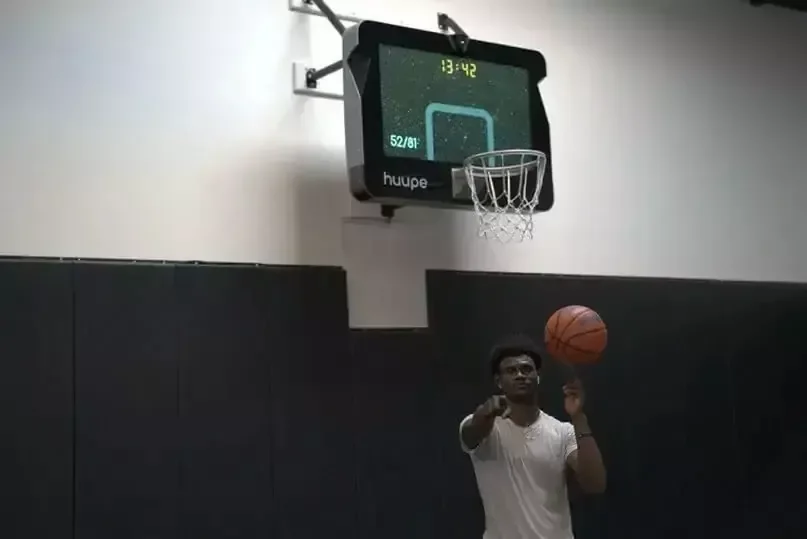 Redefine the basketball experience by fusing elegant hardware, intuitive software, and purposeful storytelling. HUUPE is not simply a connected ball; it is an instrument for discovery, mastery, and community — a beacon that invites players of every l