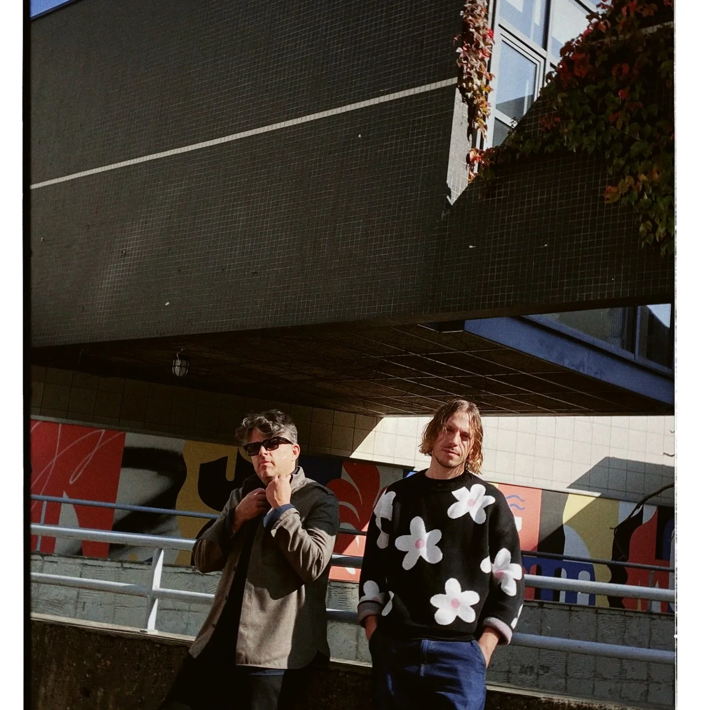 My latest EP MOVEMENT with @antoninviolot is out now on @iseecolorsparis | @idol.io 

Photos by @jimrosemberg 

Thanks to @migastudio_official and @drmartensofficial 

#jazz #techno #paris #live