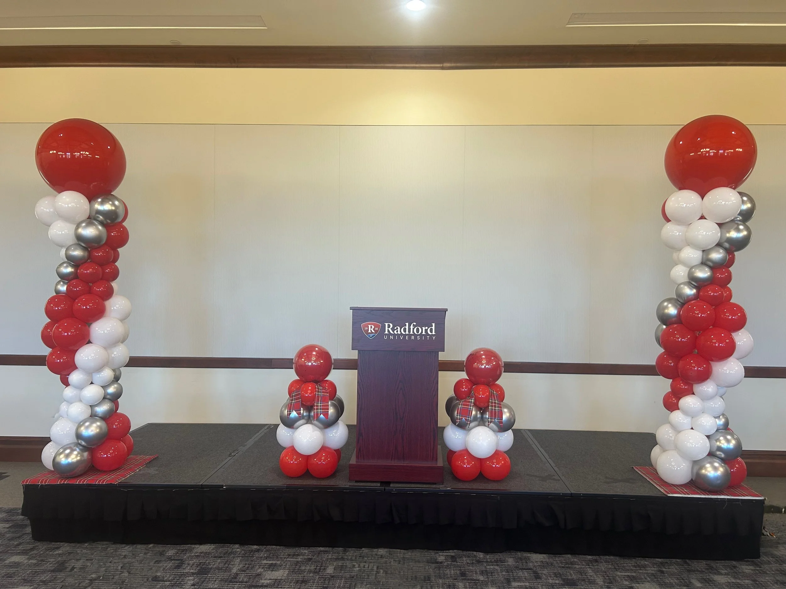 Facetune_10-10-2025-23-23-24 2.jpeg