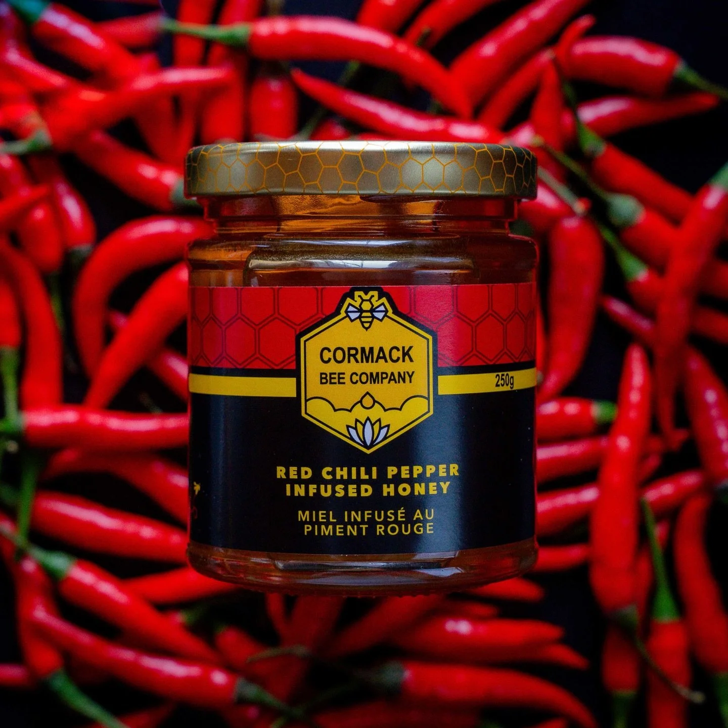 Something to heat up your week 🔥
Our Red Chilli Infused Honey is the perfect hit of sweetness with a kick of heat.

Drizzle it over fried chicken, roast your veggies with it, or finish a pizza with a spicy-sweet glow up.

How are you using yours? 🍯