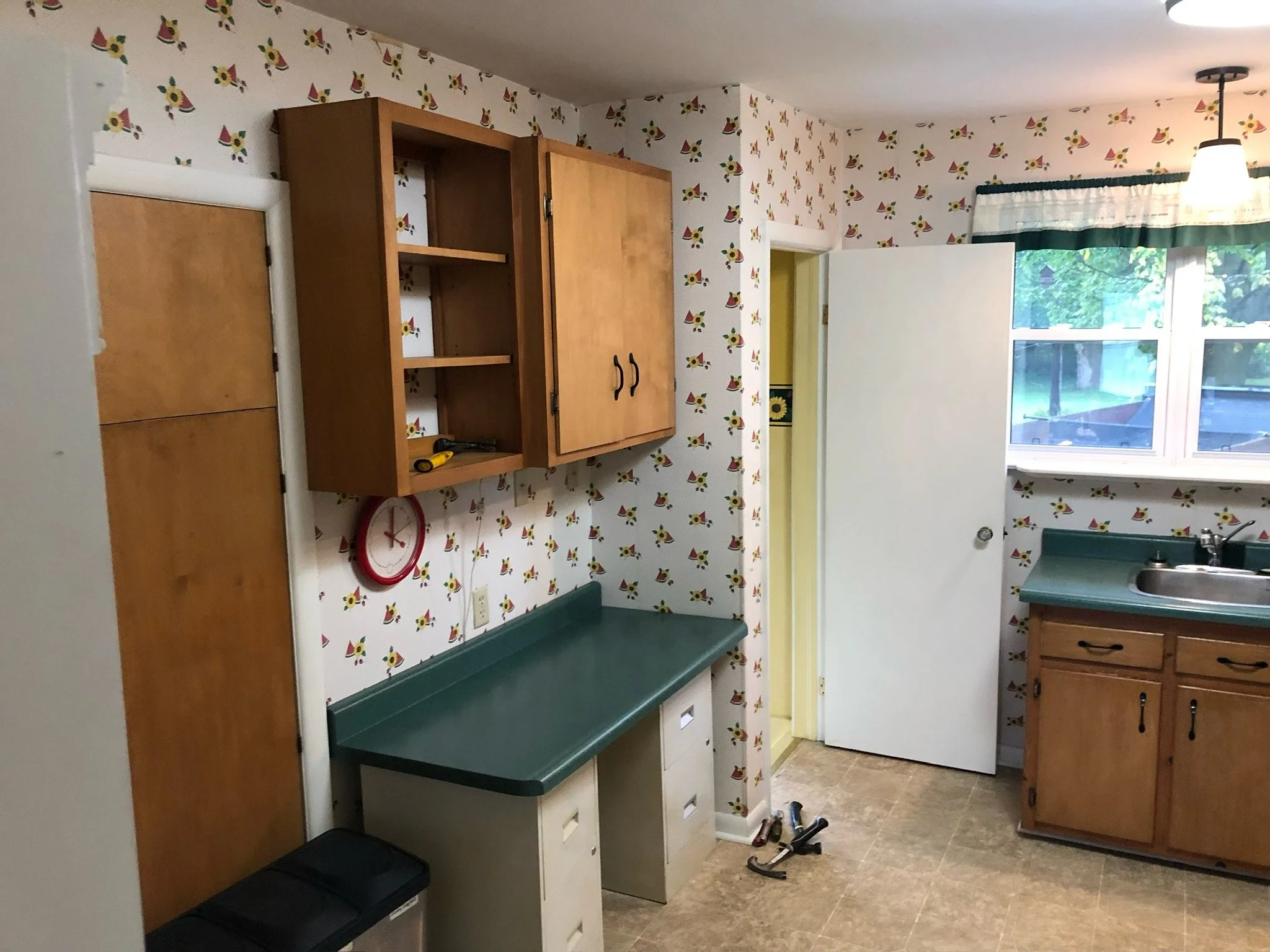 Before picture of outdated kitchen in Komoka prior to renovation by Burcon Construction, showing the need for modernization and improvement.